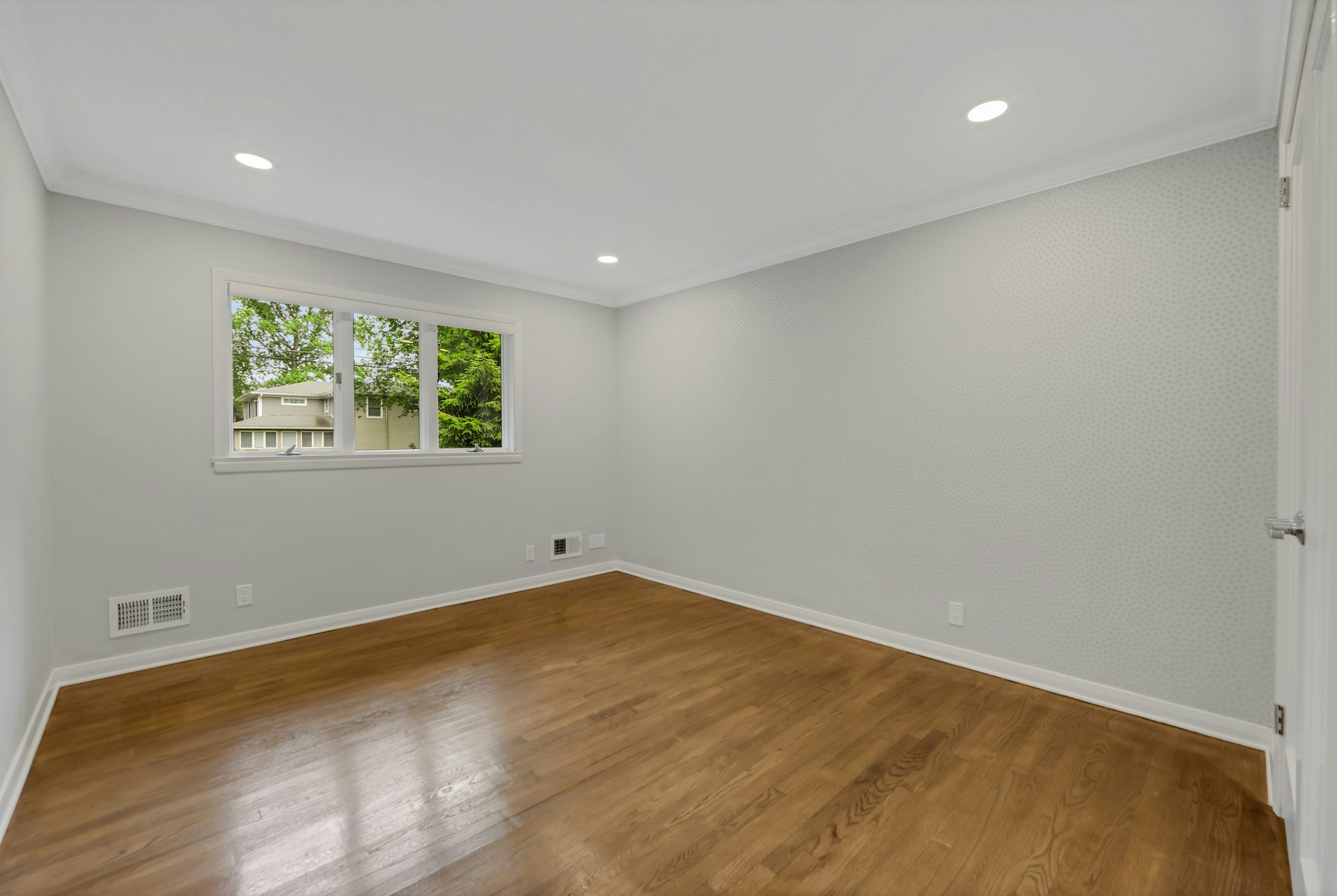 242 Brook Street 