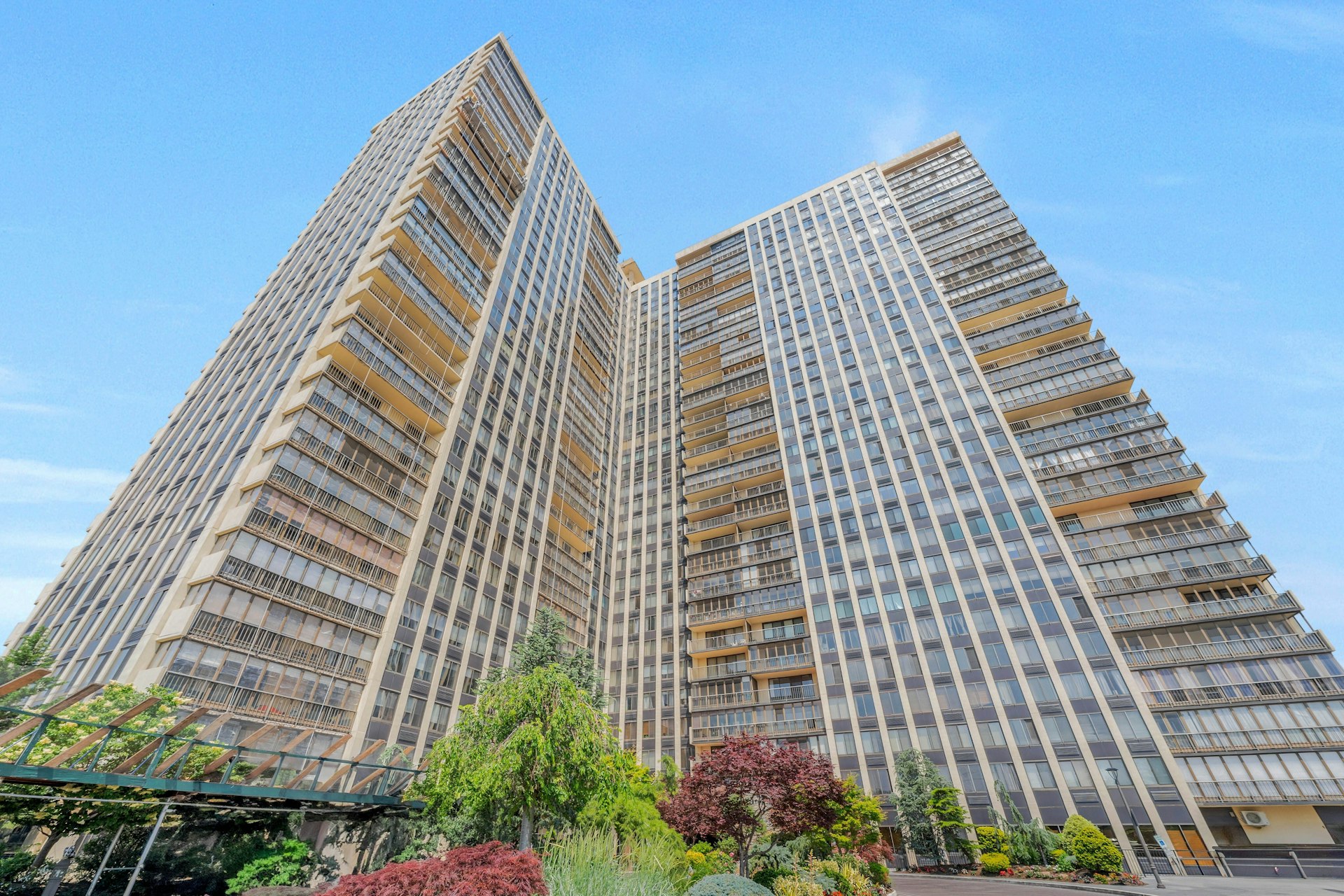 300 Winston Drive #2105 