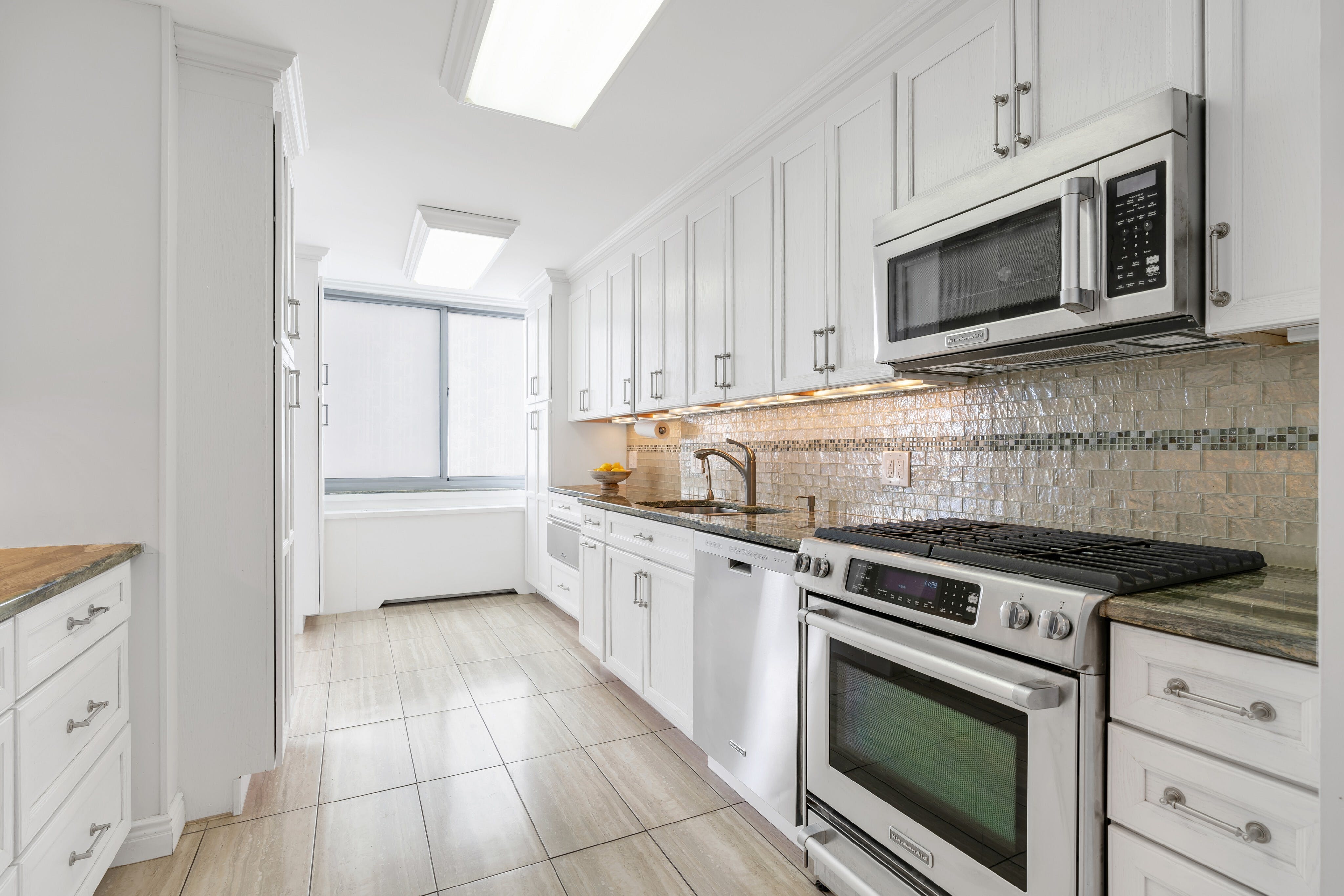 1600 Parker Unit# 1G