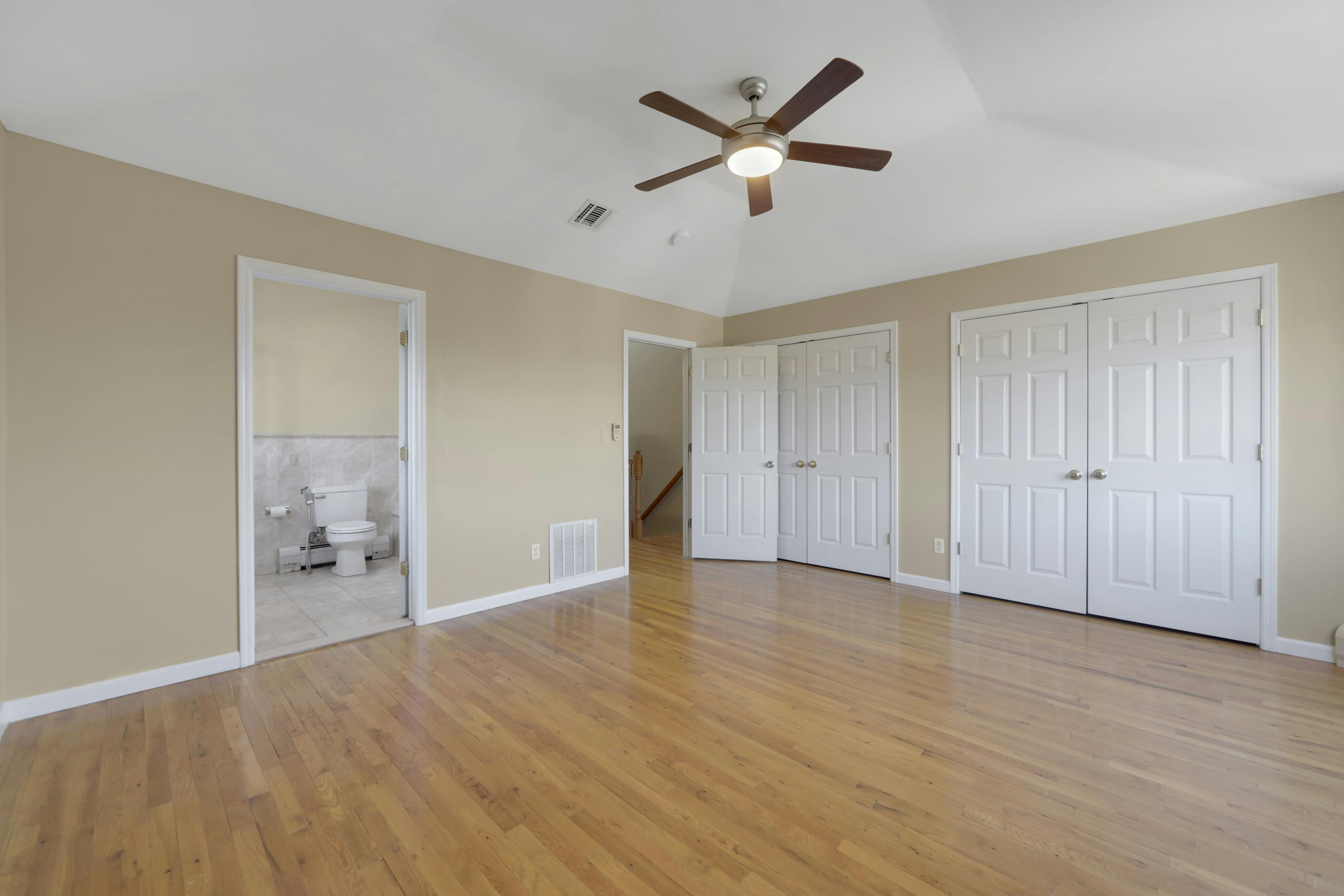530A 1st Street 