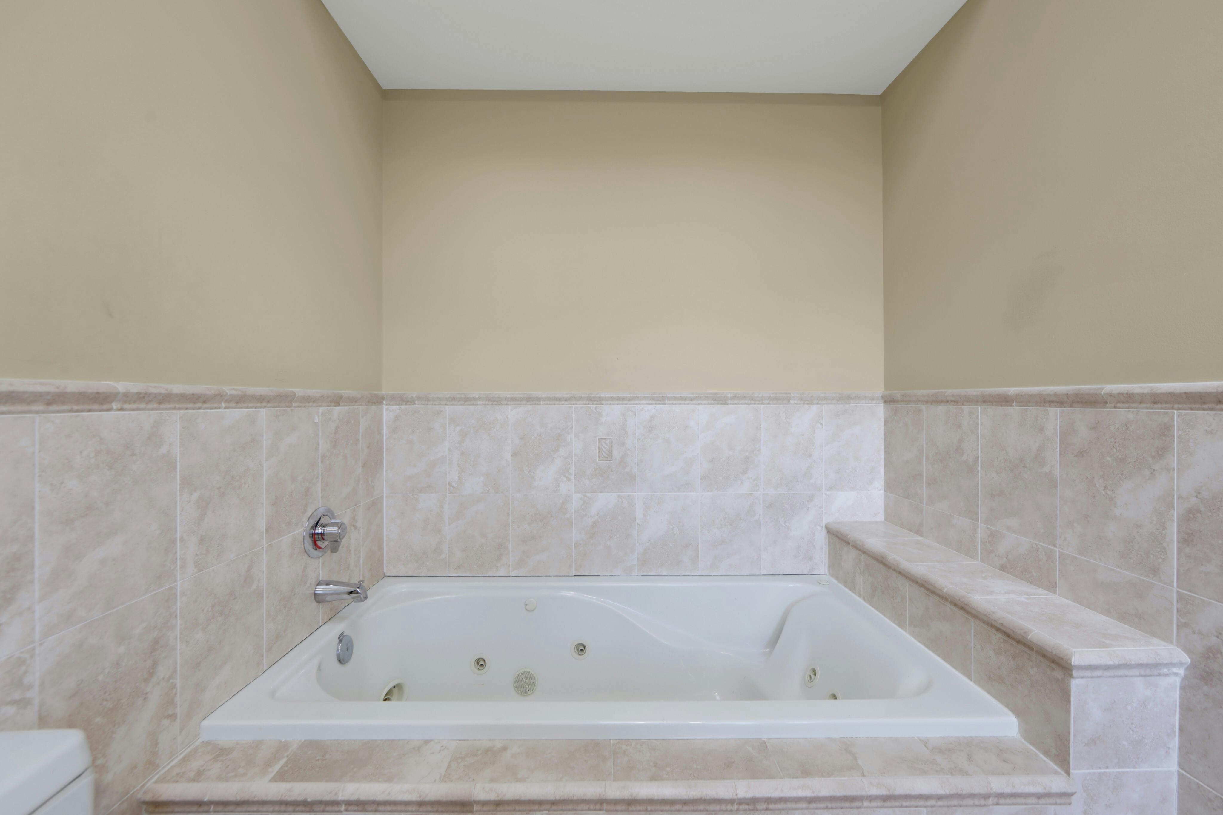 530A 1st Street 