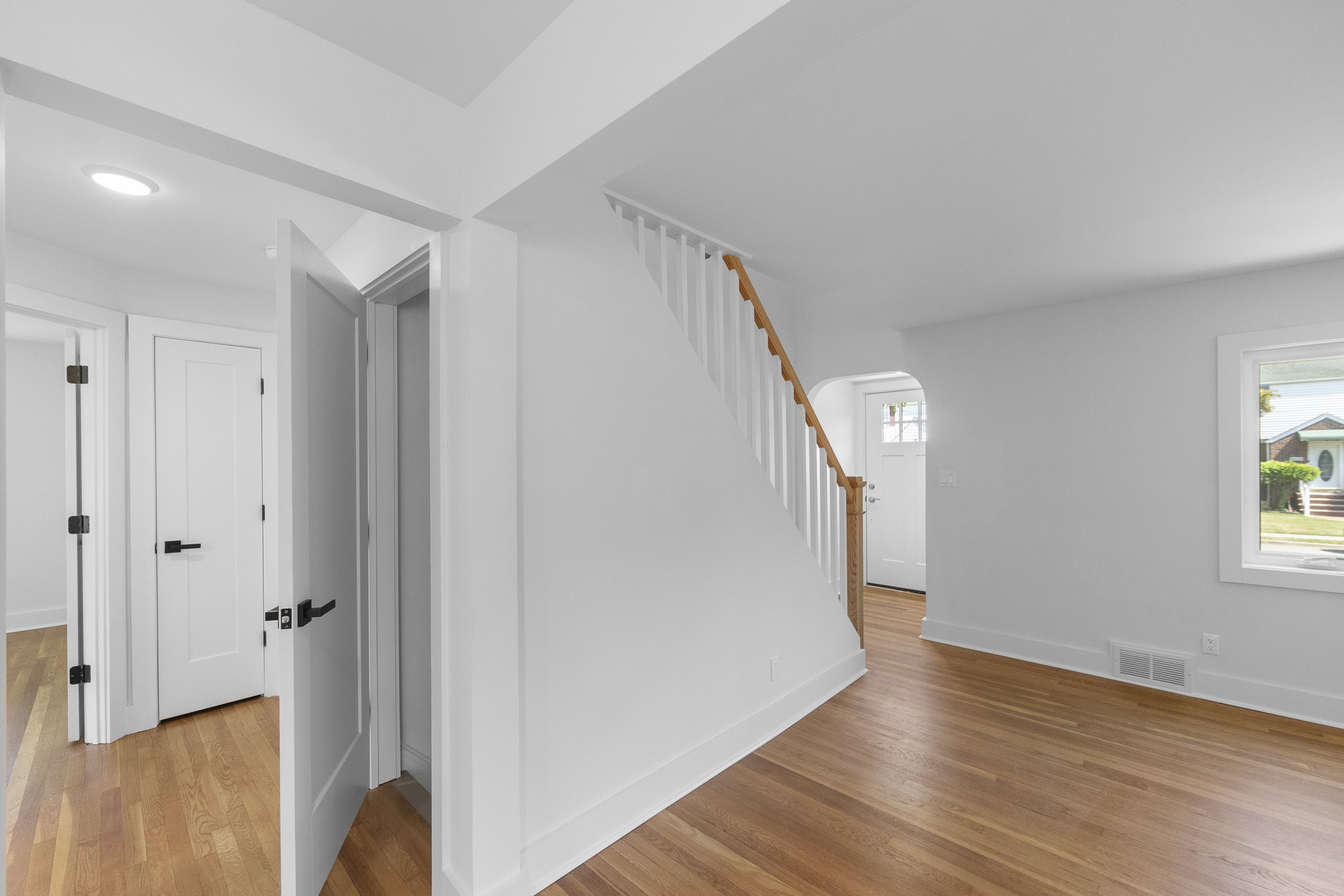 296 Pine Street 