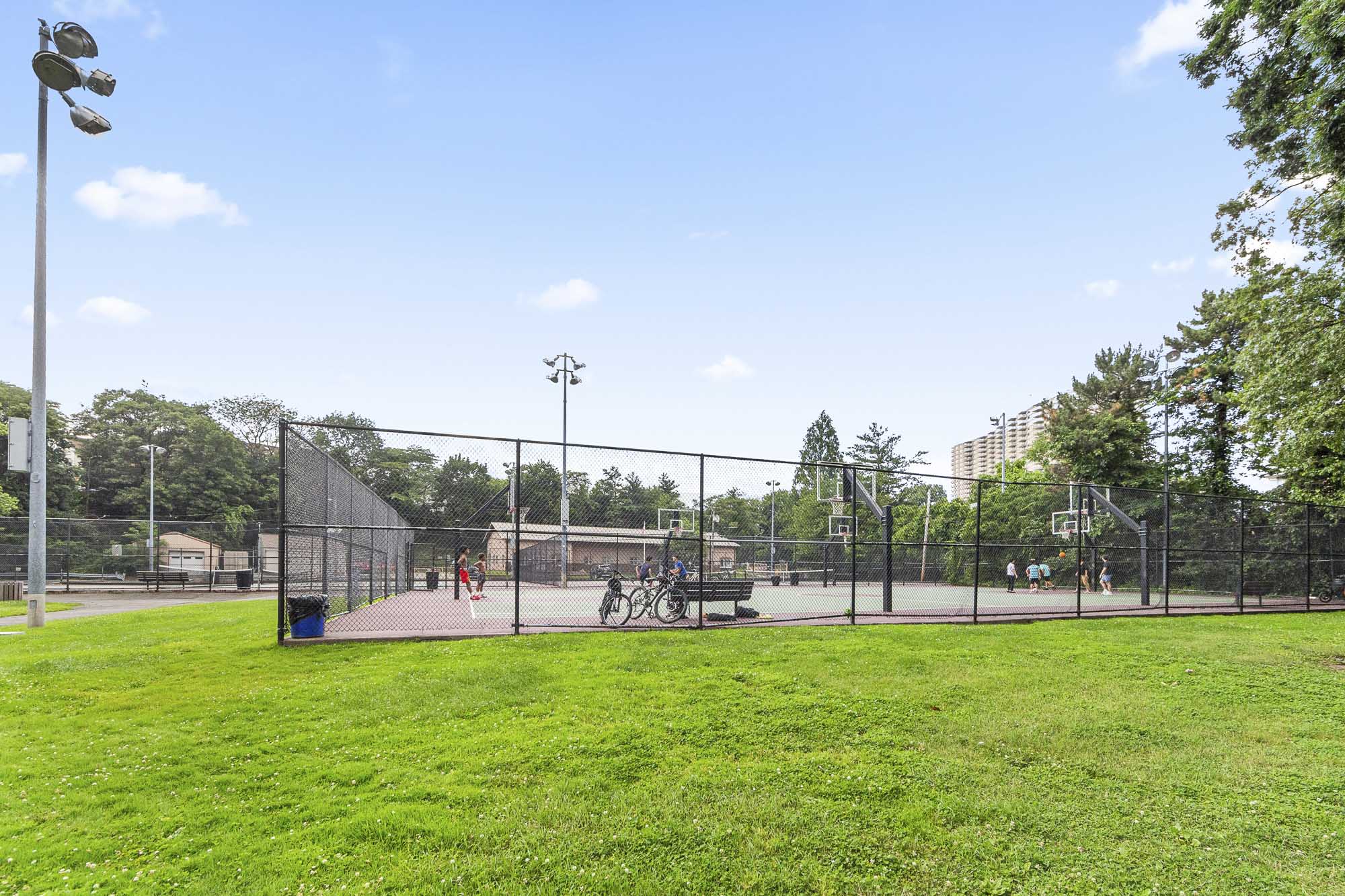 1508 Westgate