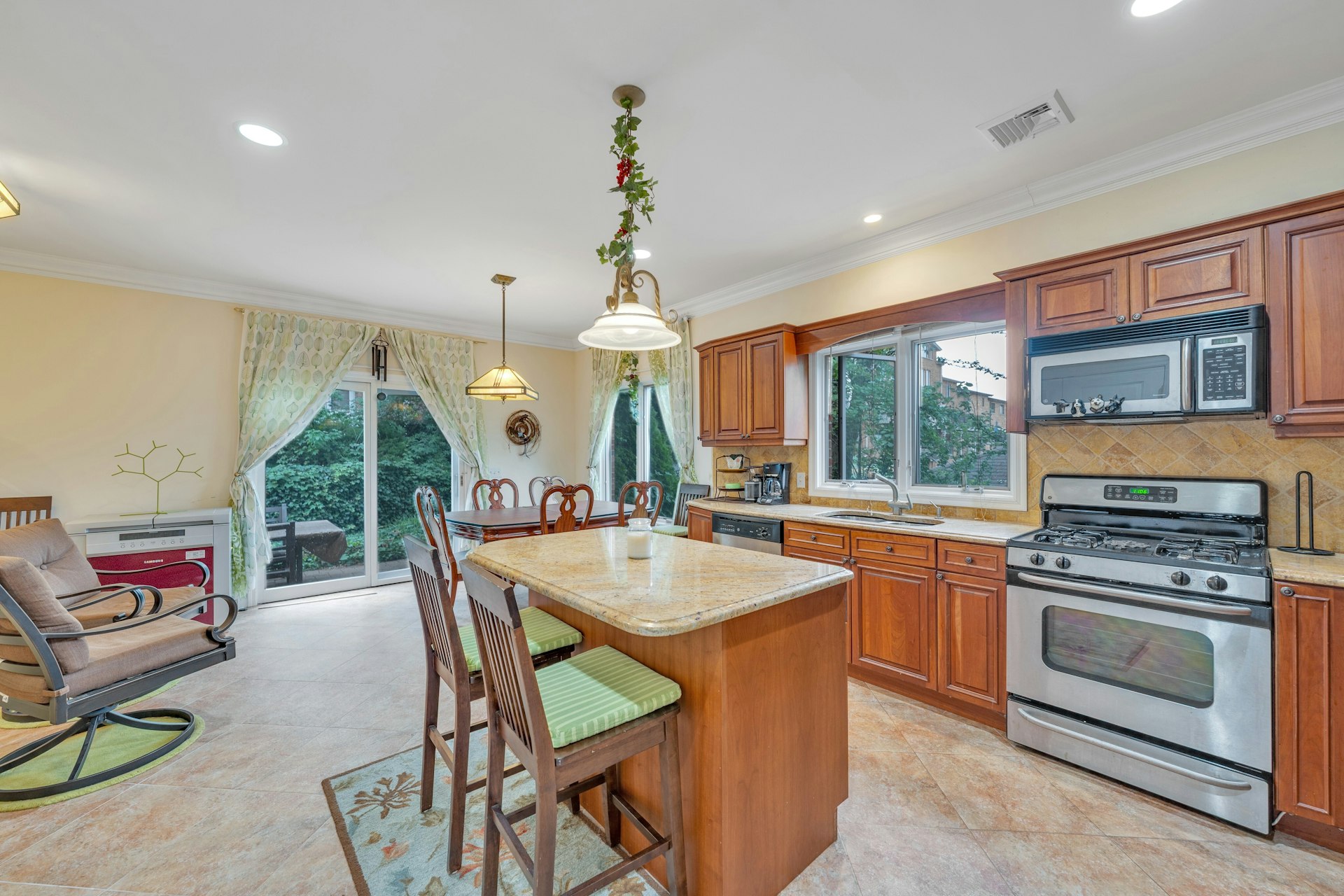 434B 7th Street 