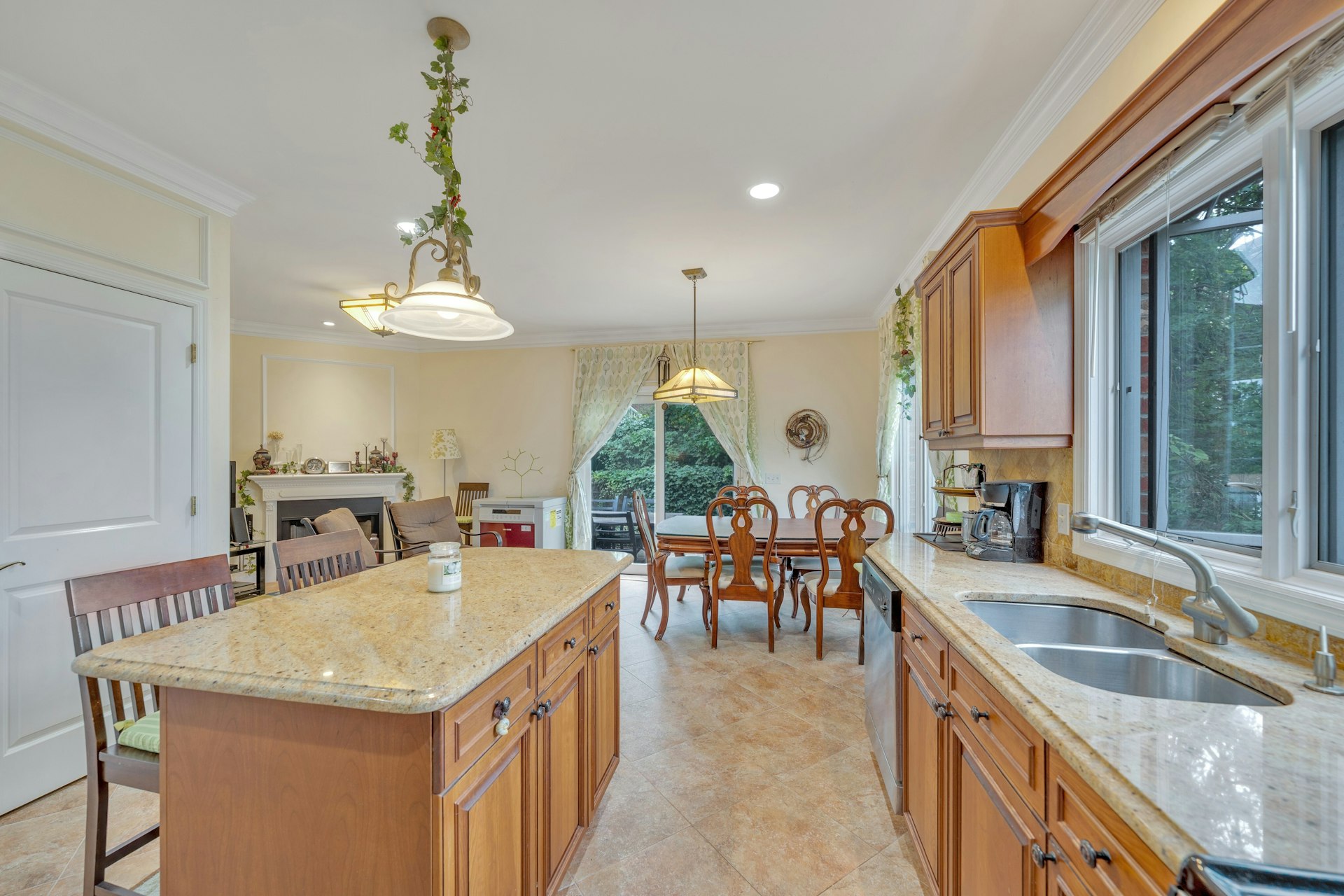 434B 7th Street 
