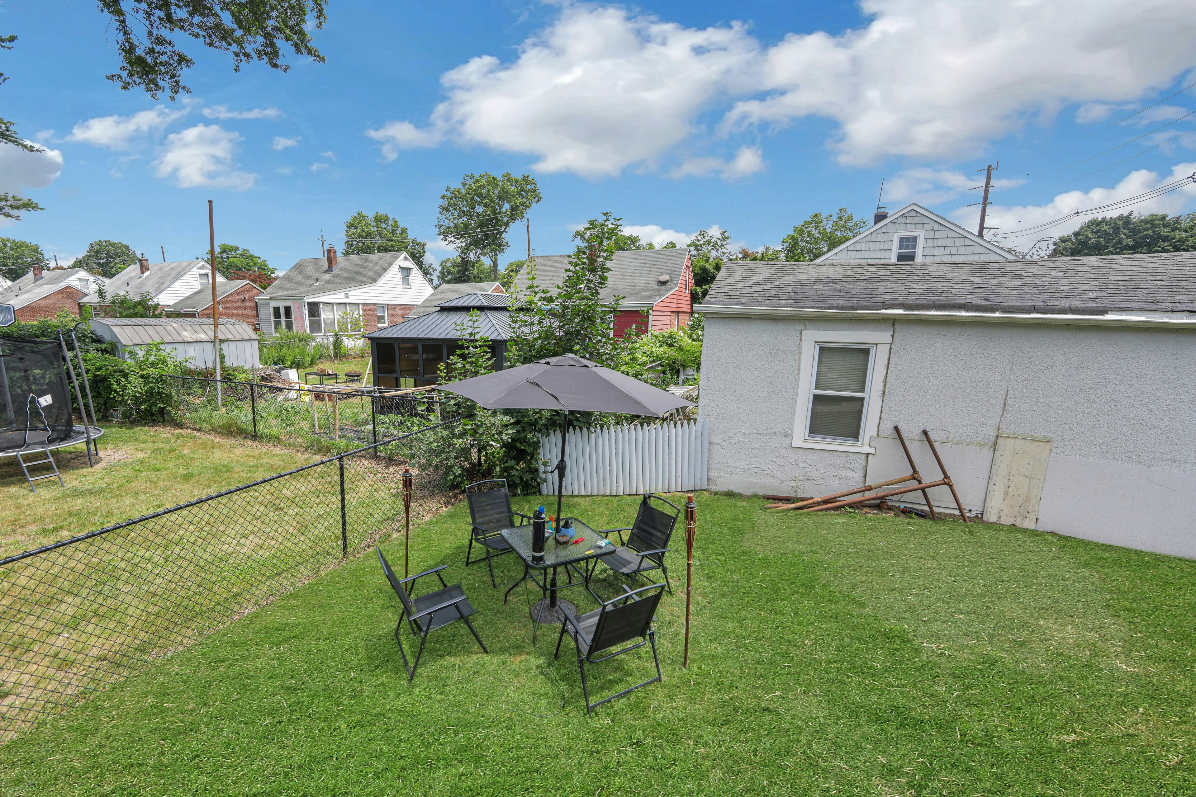 24-09 Raphael Street 