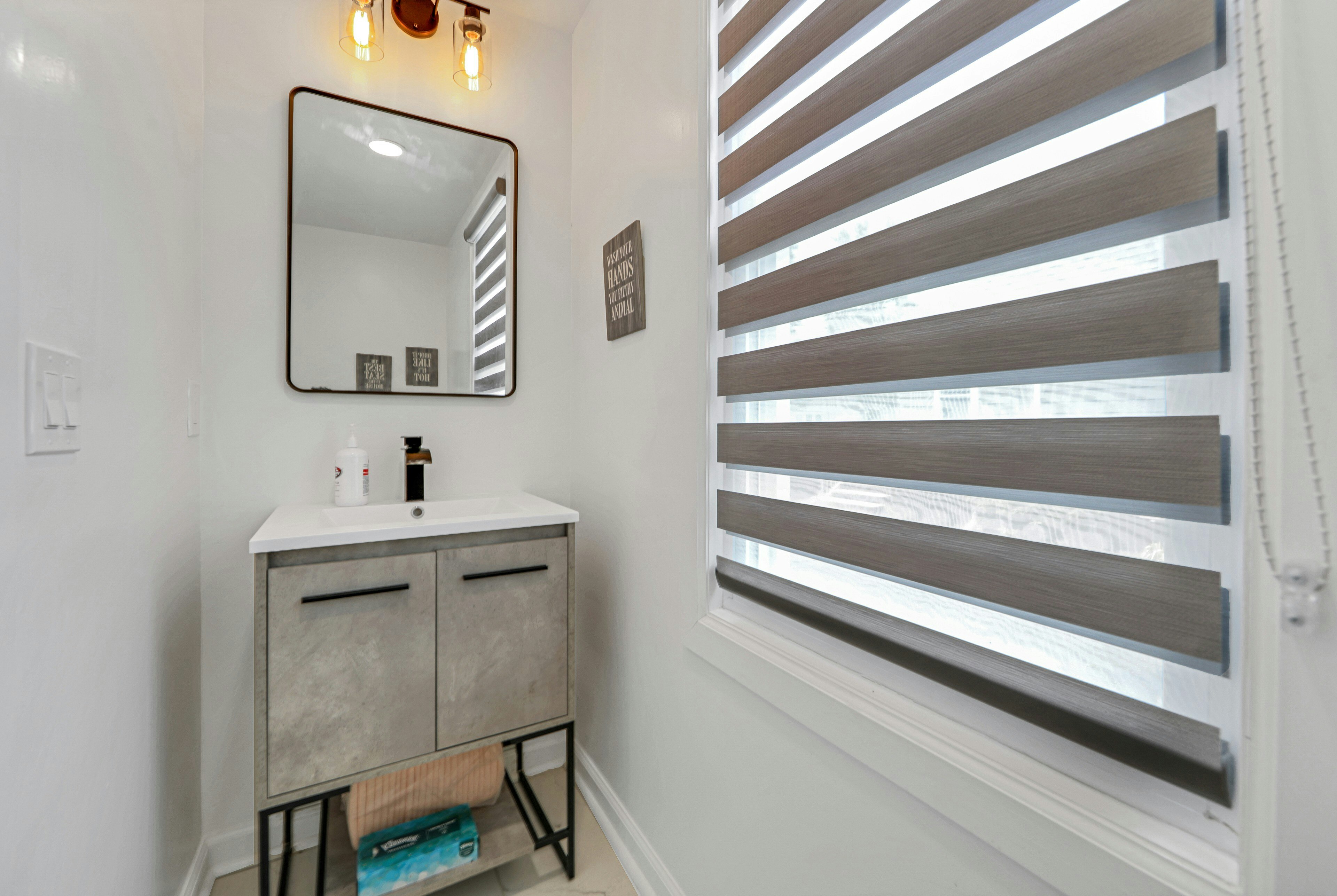 24-09 Raphael Street 