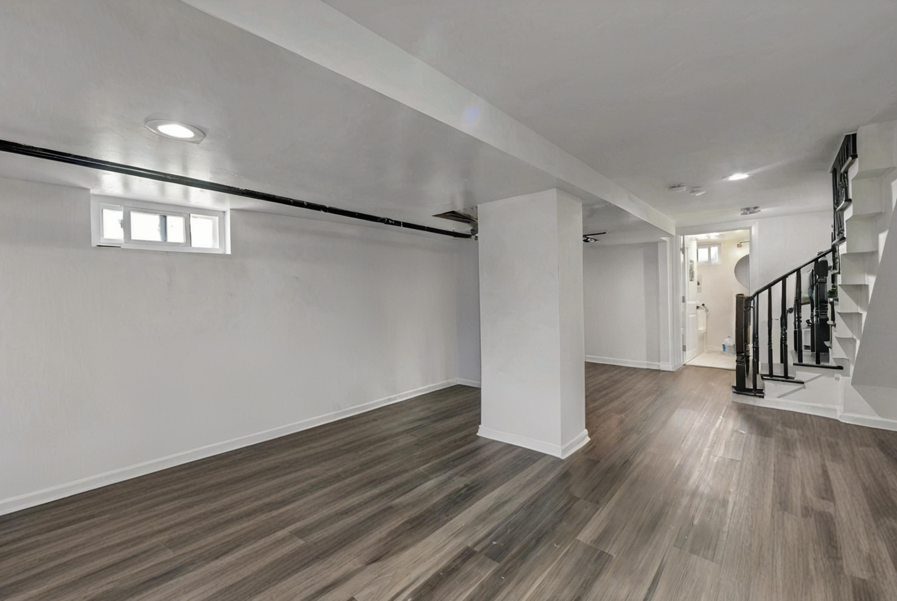 24-09 Raphael Street 