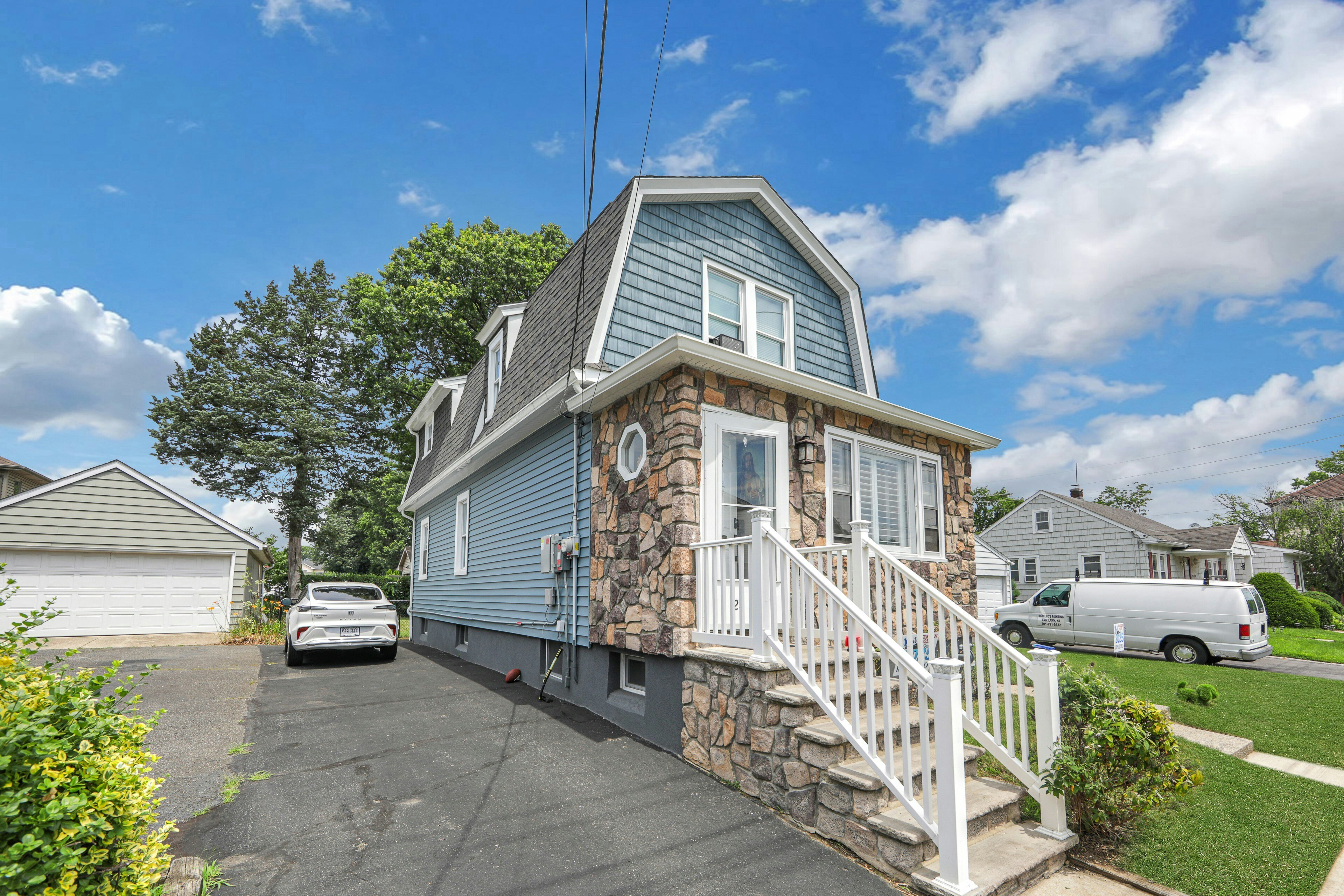 24-09 Raphael Street 