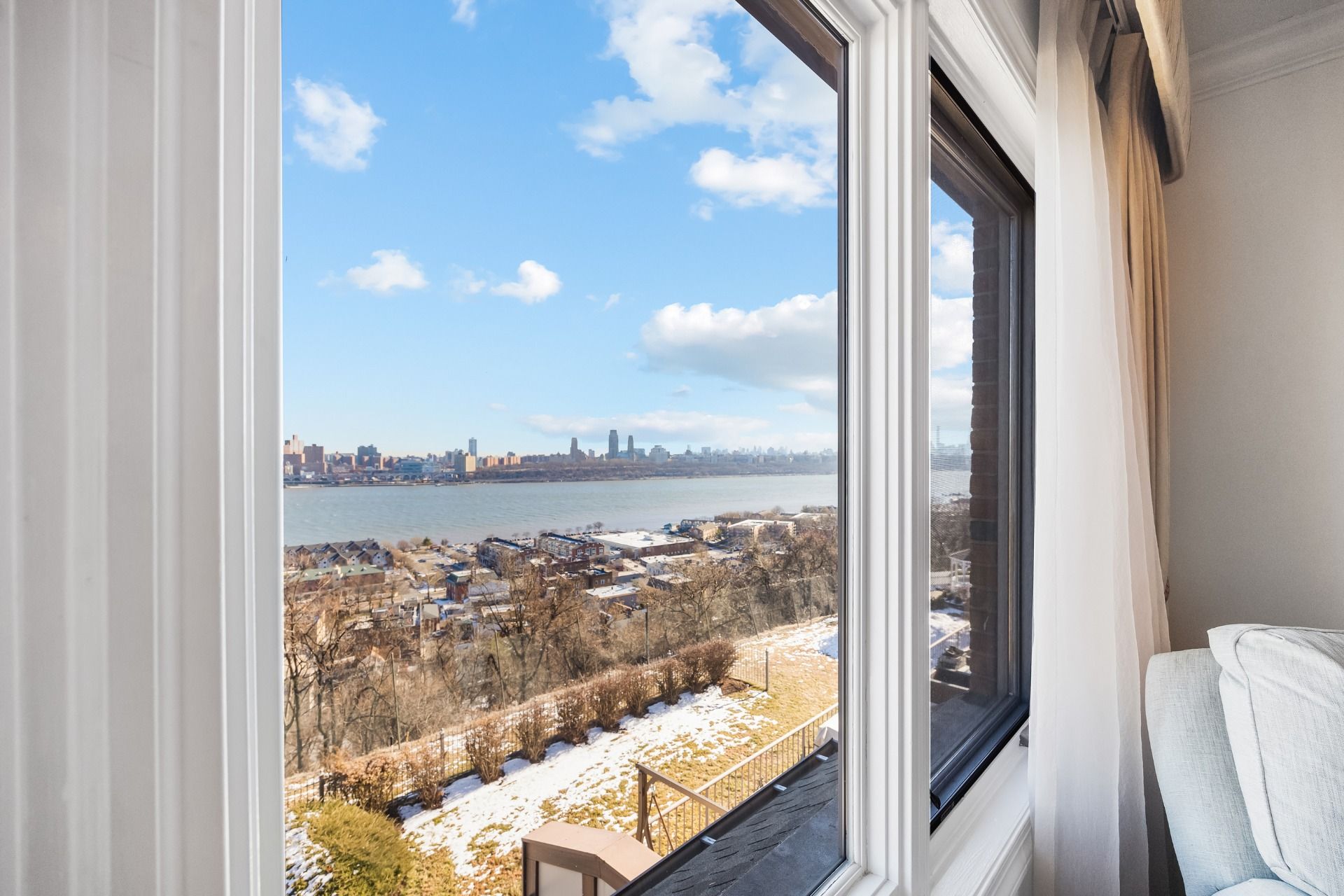 29 E Victoria Place 