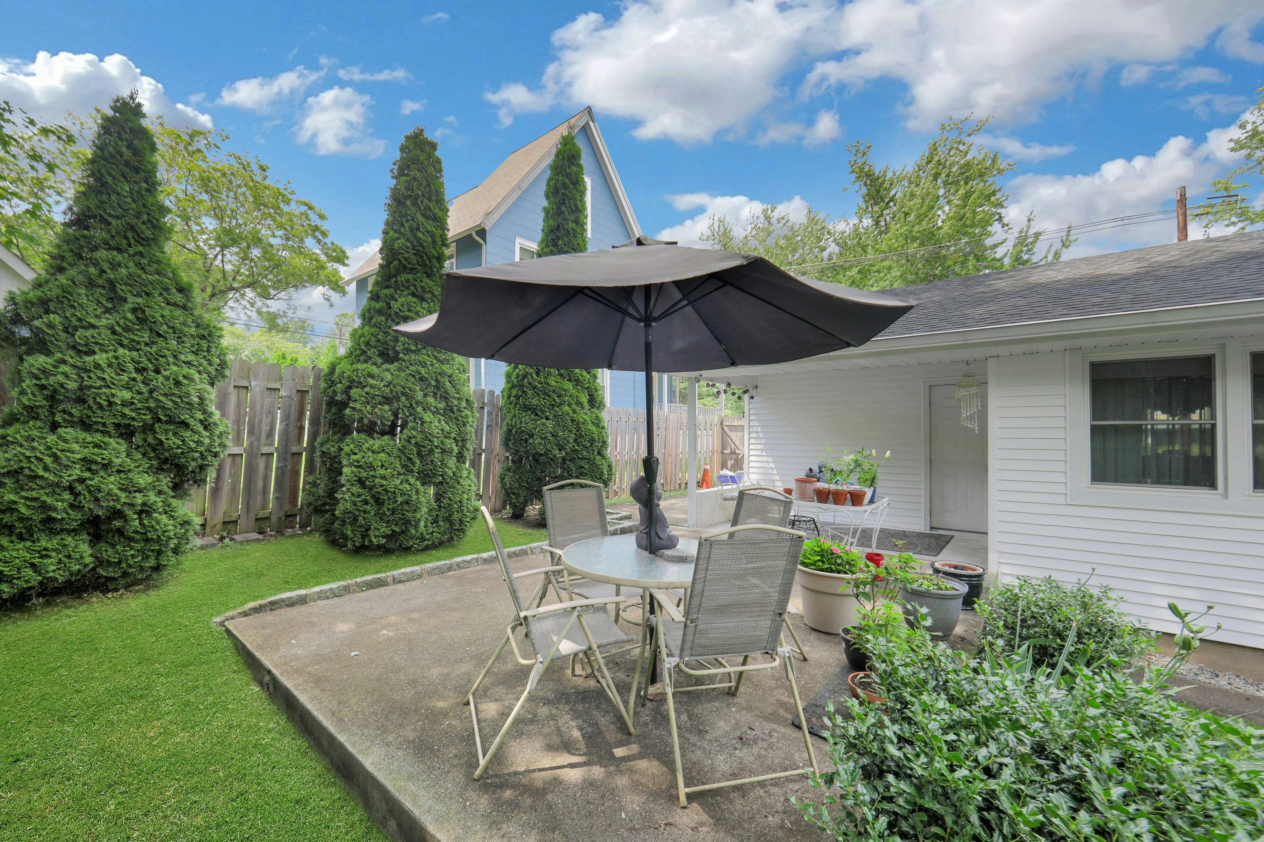 31 Hardenburgh Avenue 