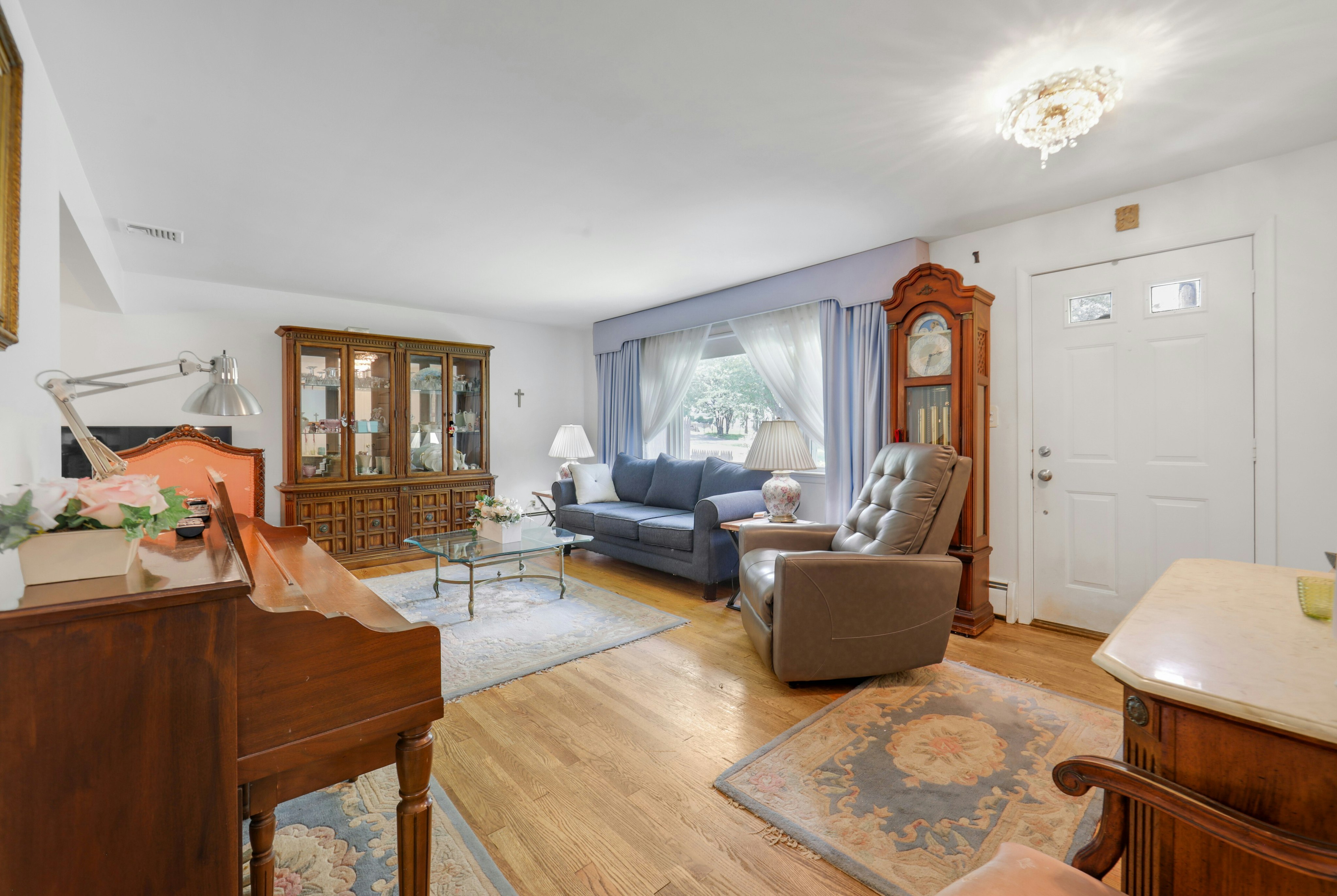 31 Hardenburgh Avenue 