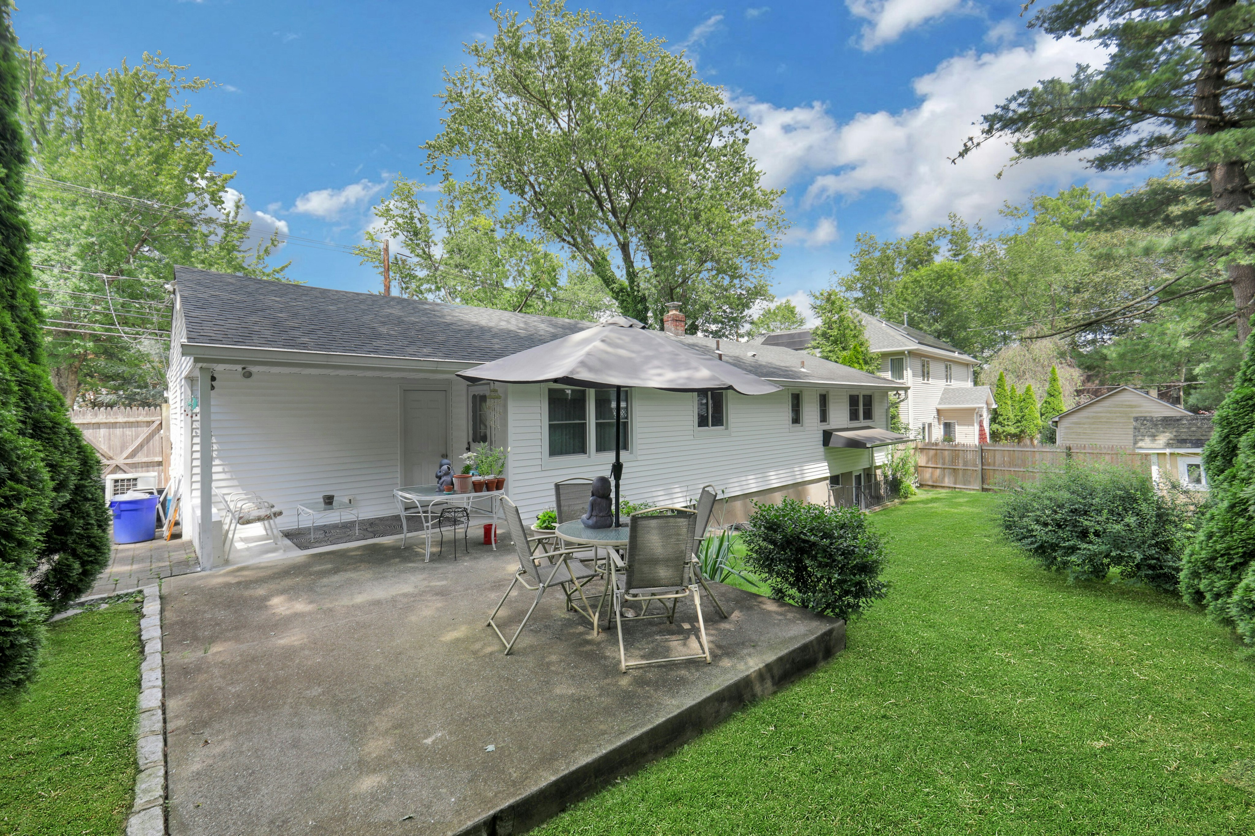 31 Hardenburgh Avenue 