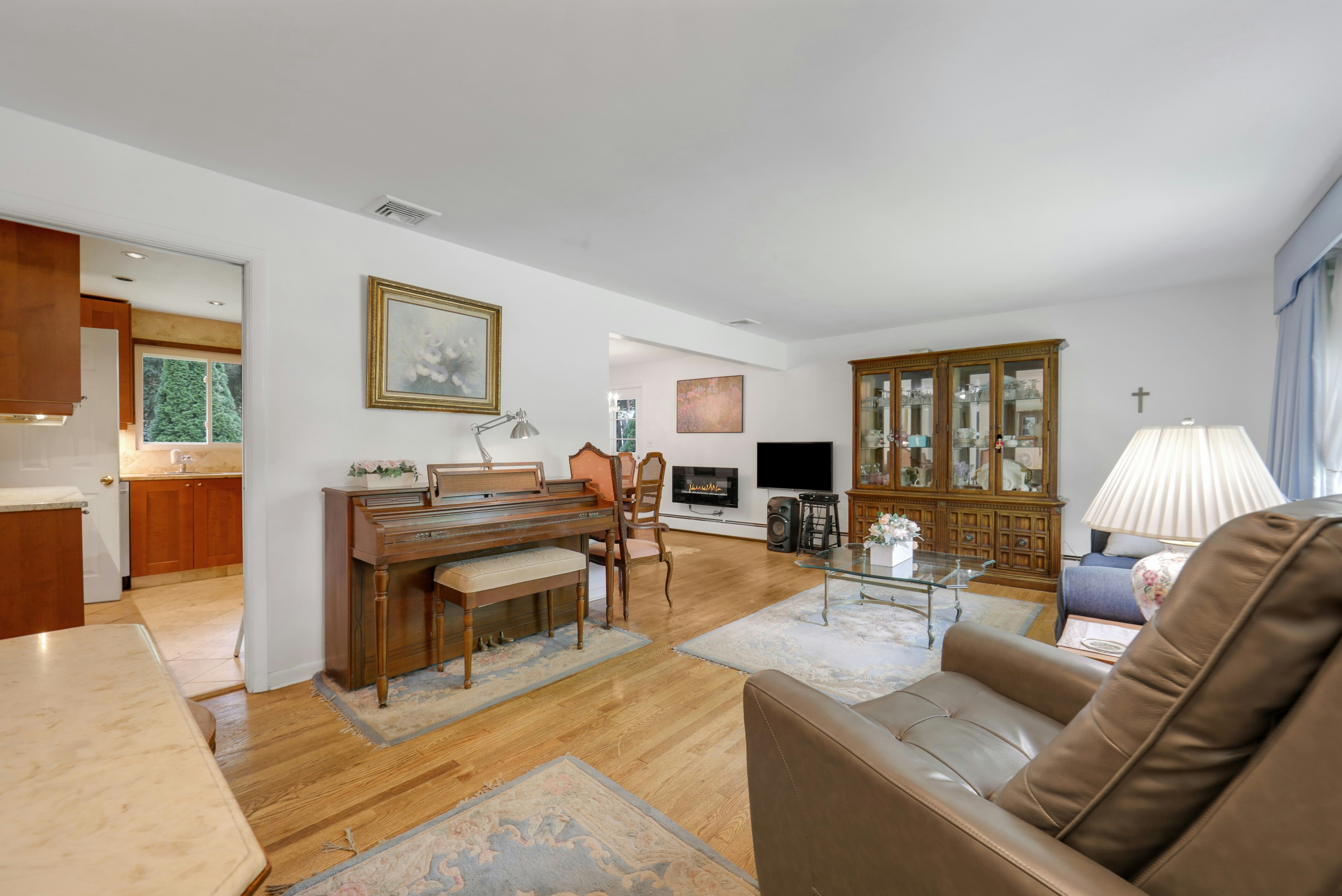 31 Hardenburgh Avenue 