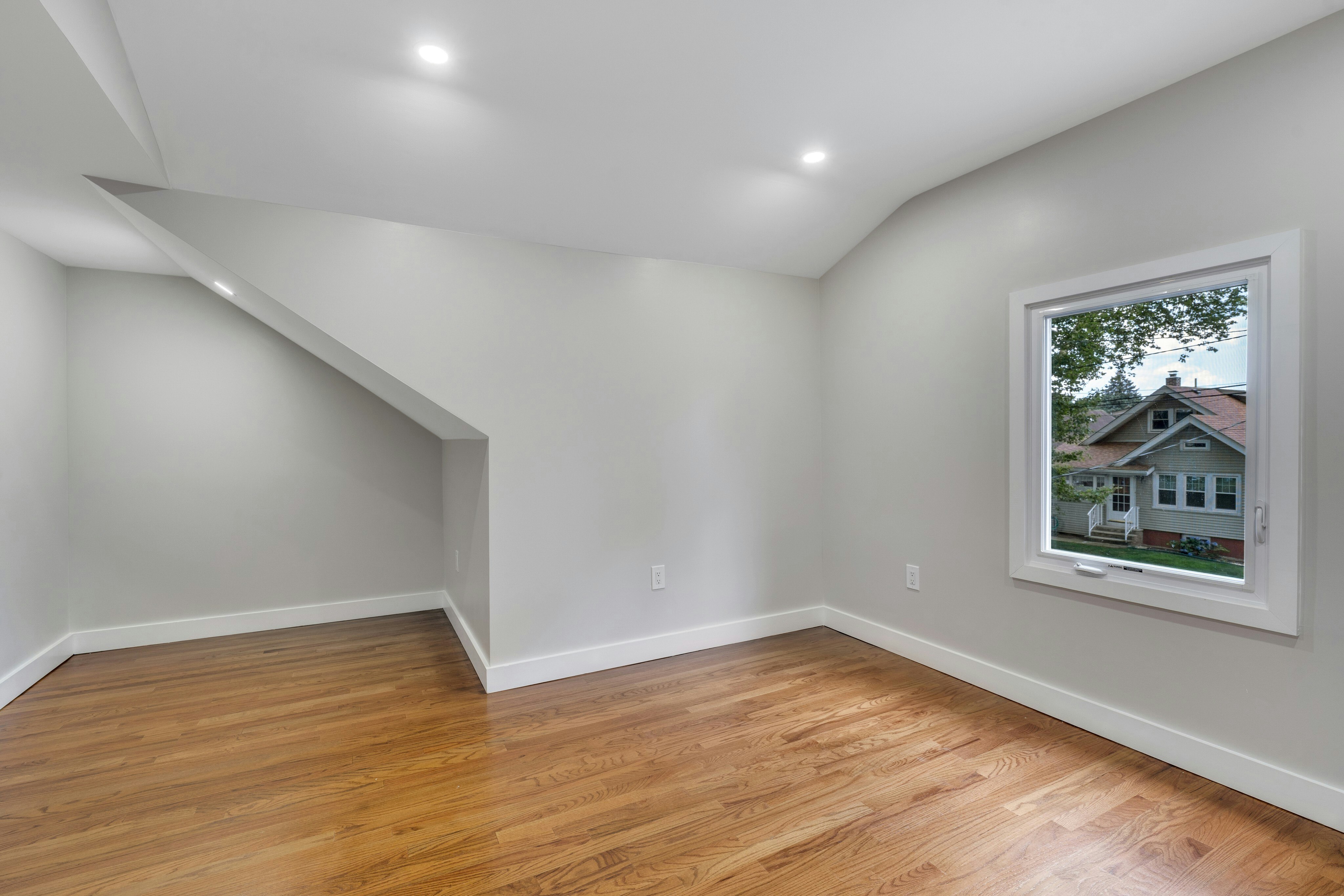 13-35 4th Street 