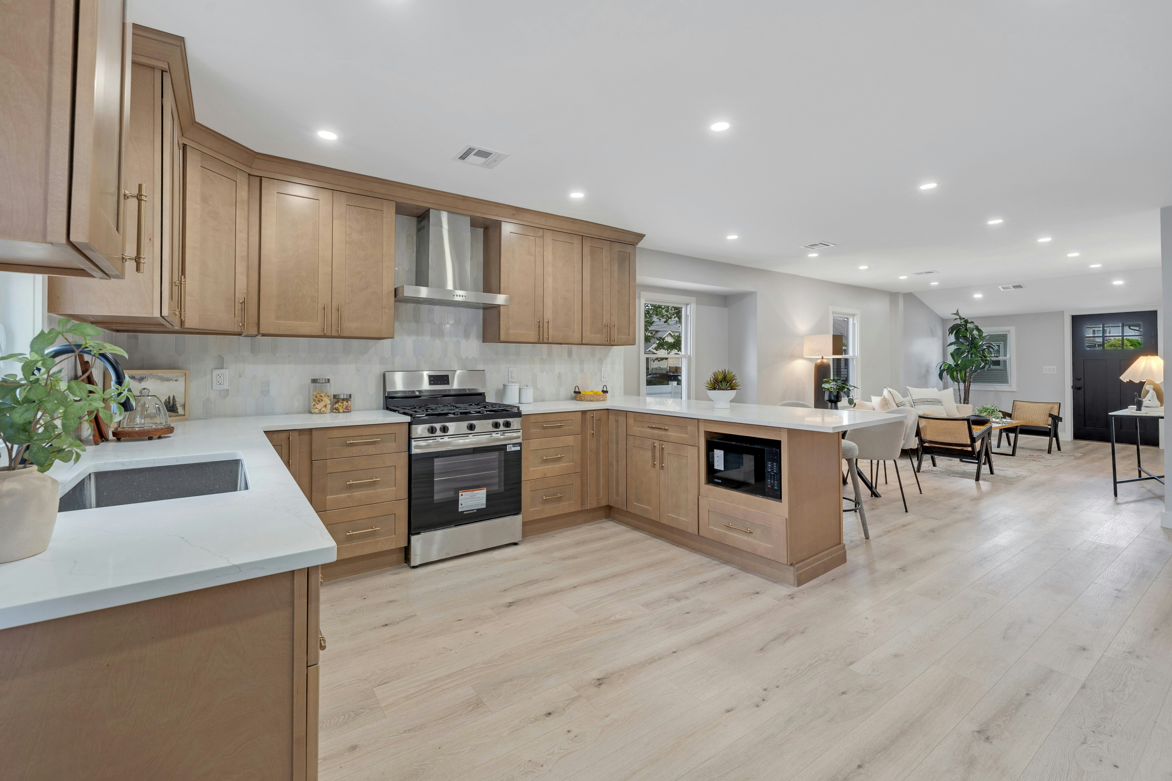 13-35 4th Street 