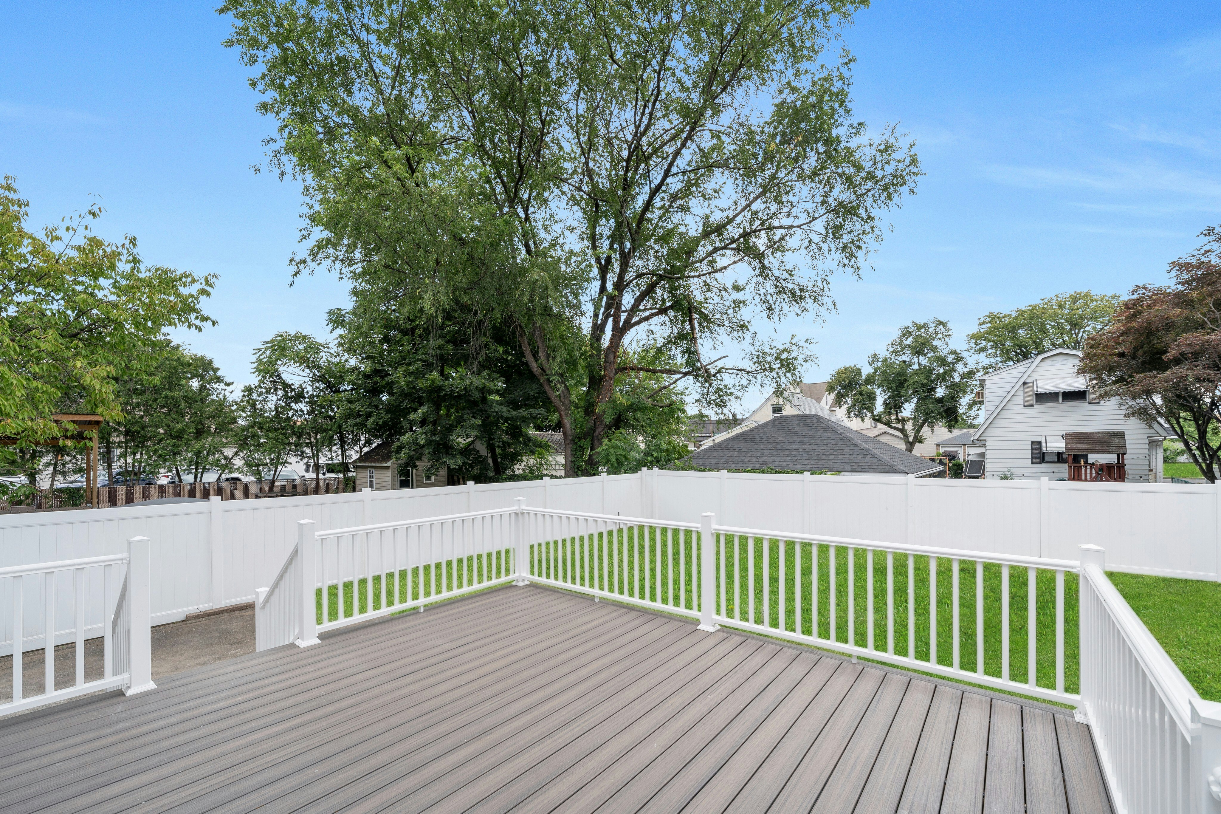 13-35 4th Street 