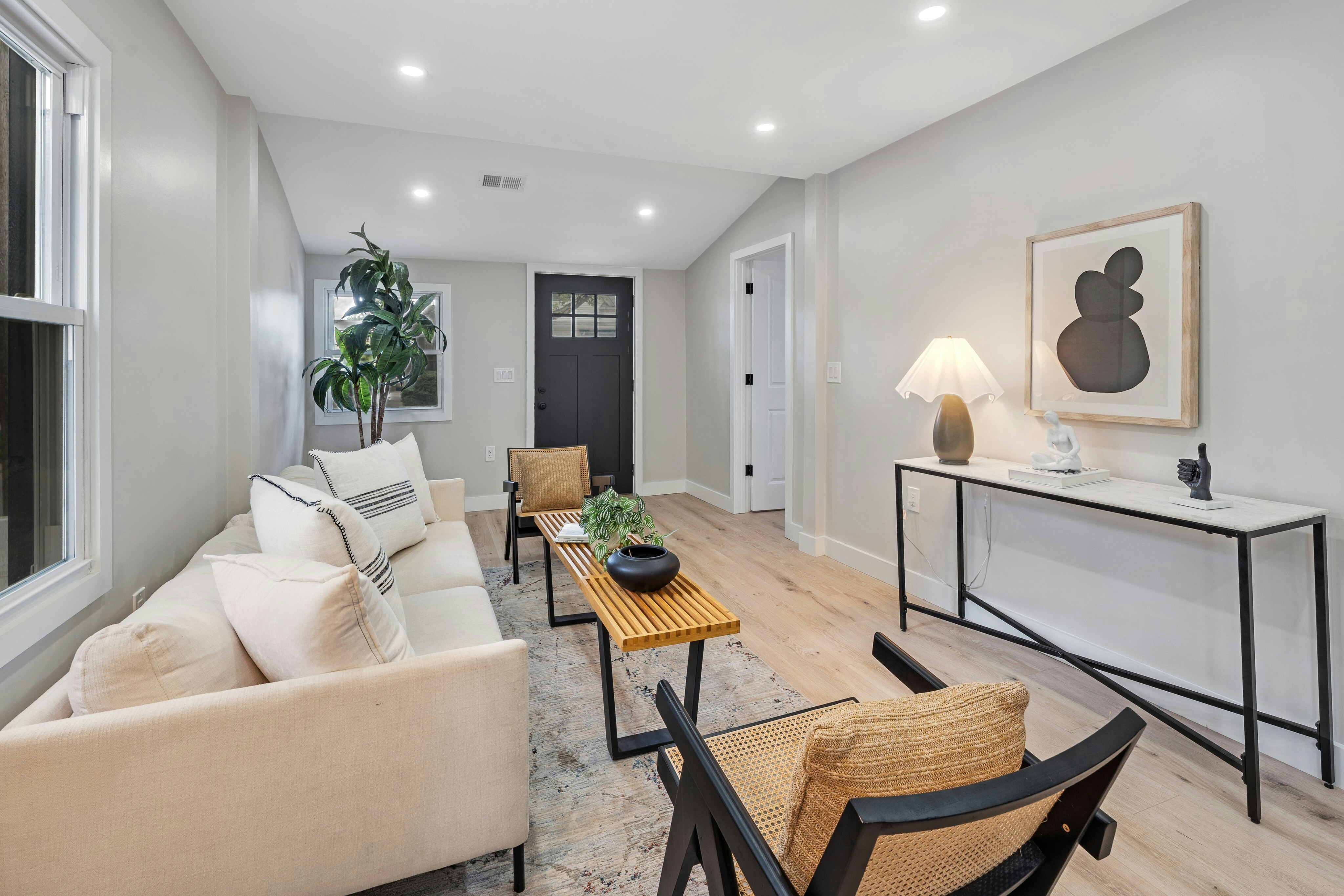 13-35 4th Street 