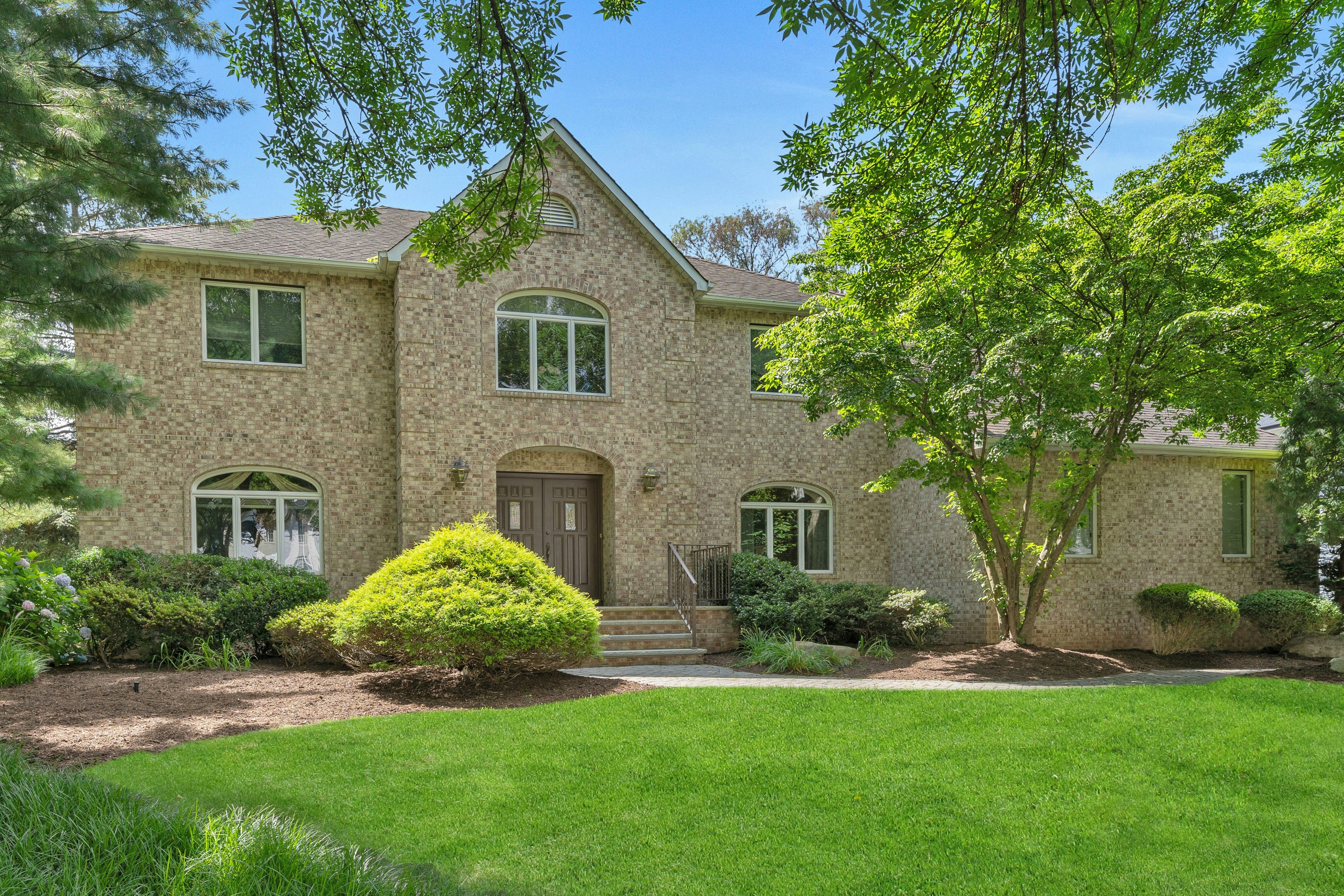206 Paul Court 