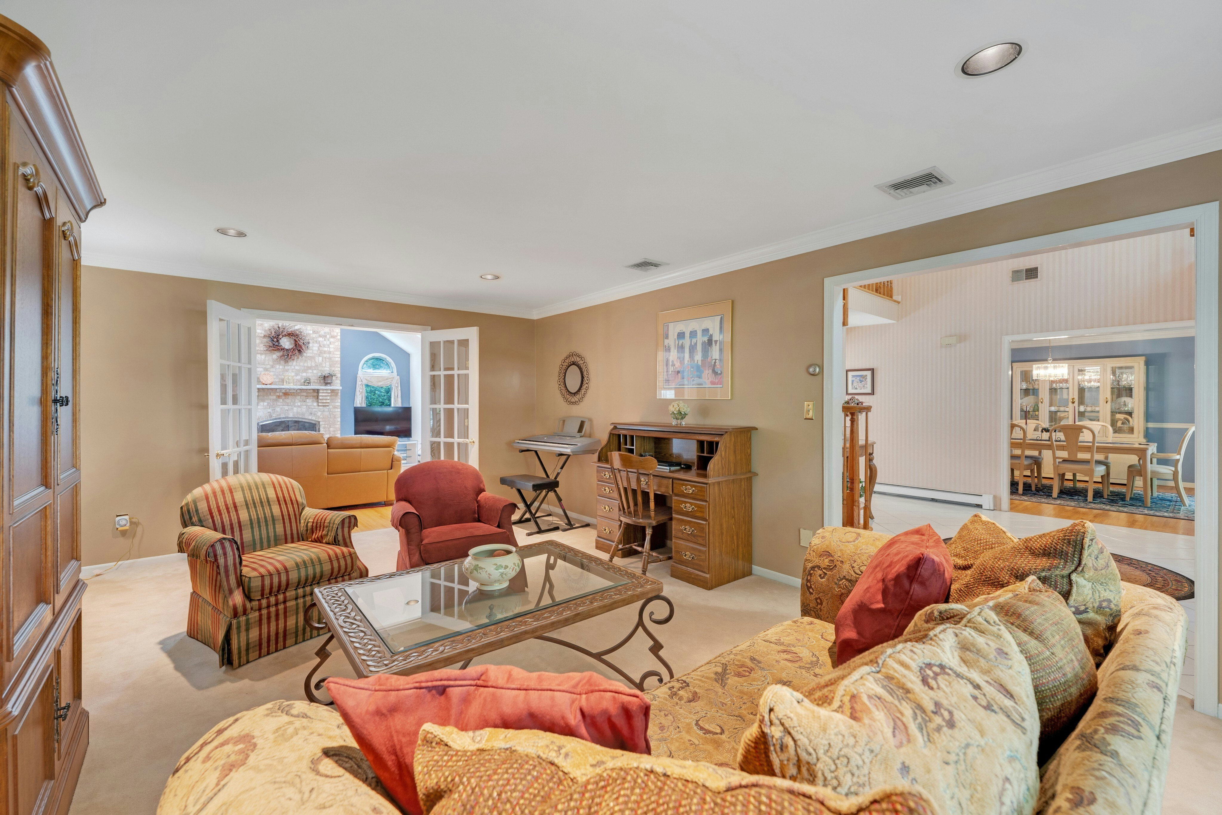206 Paul Court 
