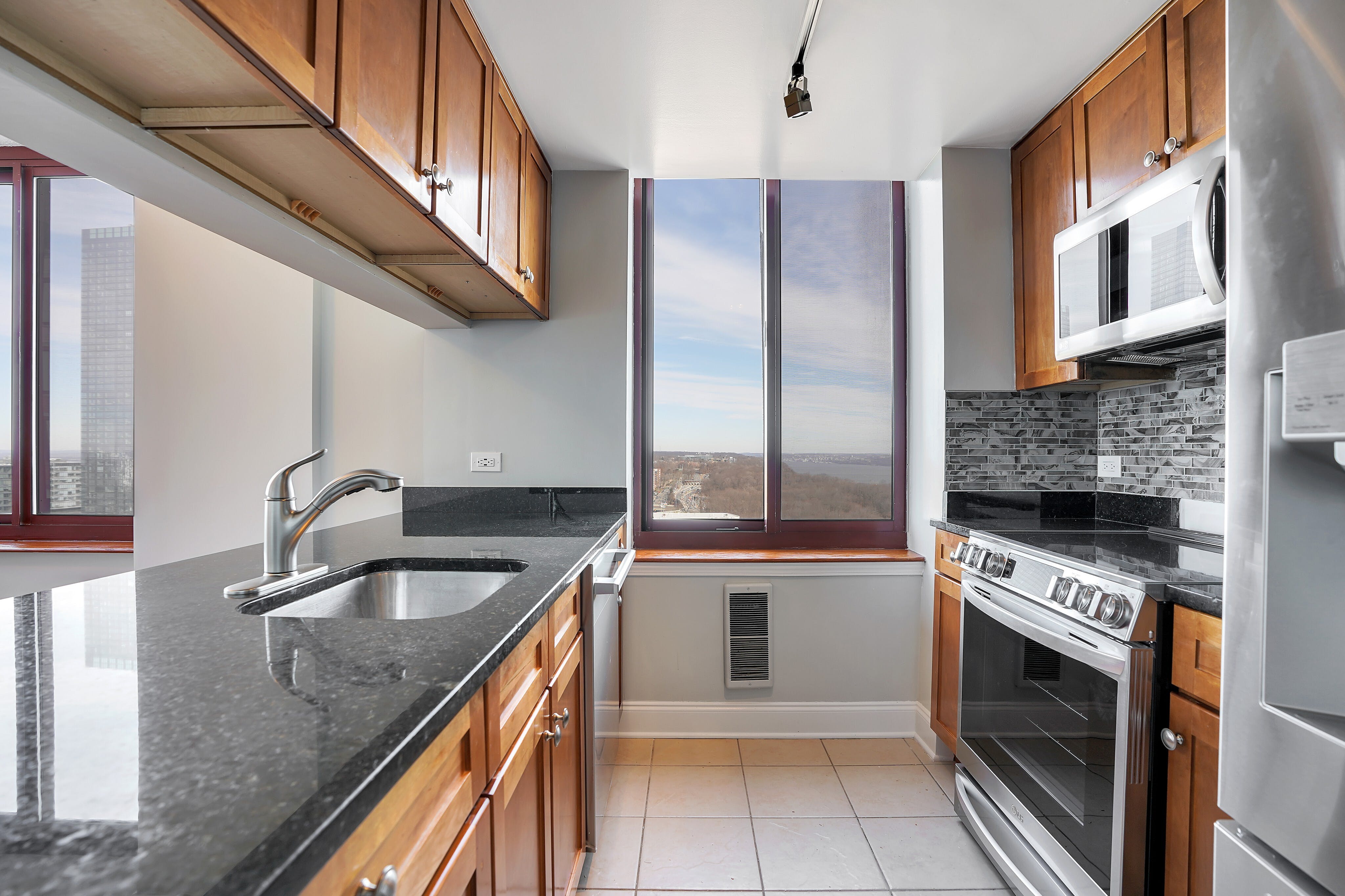 100 Old Palisade Rd #3202 