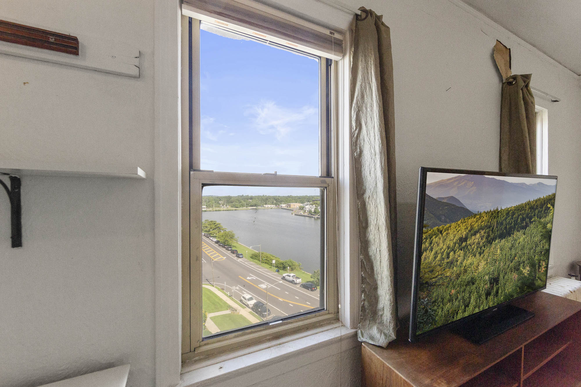 400 Deal Lake Unit# 7H & 7G