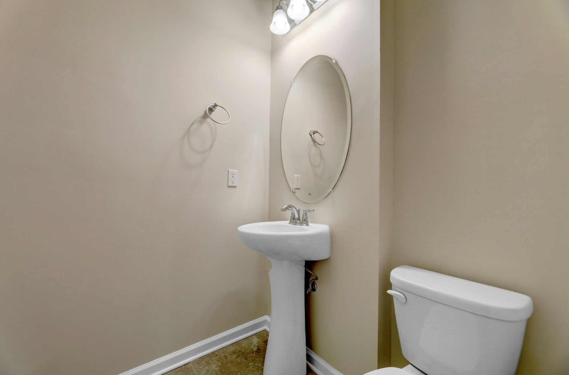 704 Cottonwood Unit# 704