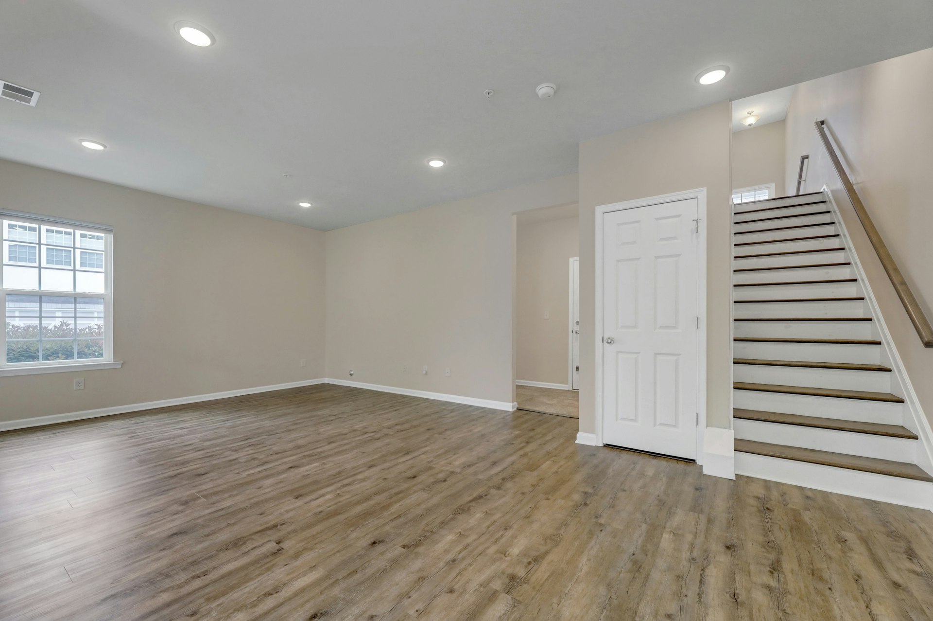 704 Cottonwood Unit# 704