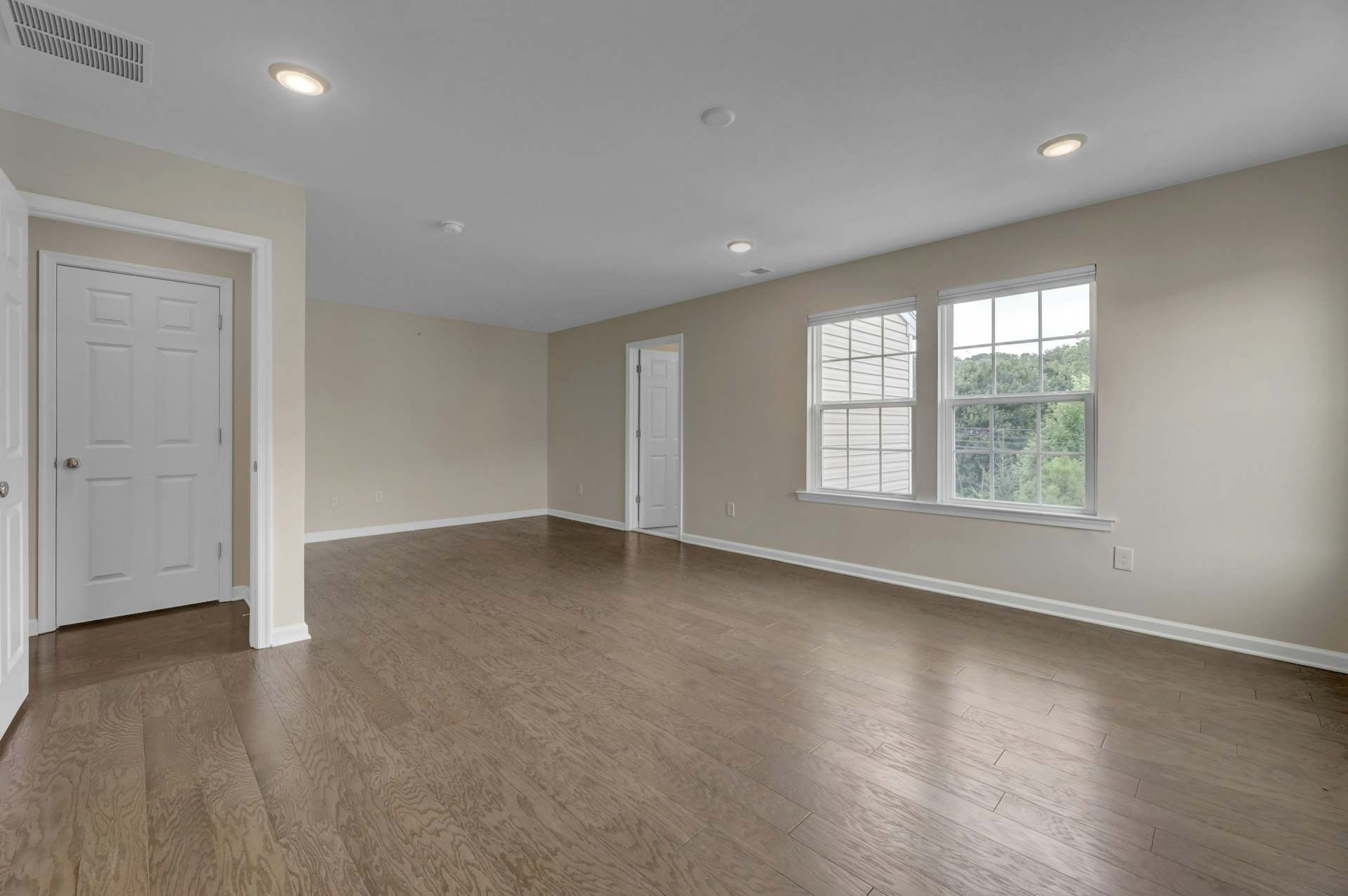 704 Cottonwood Unit# 704