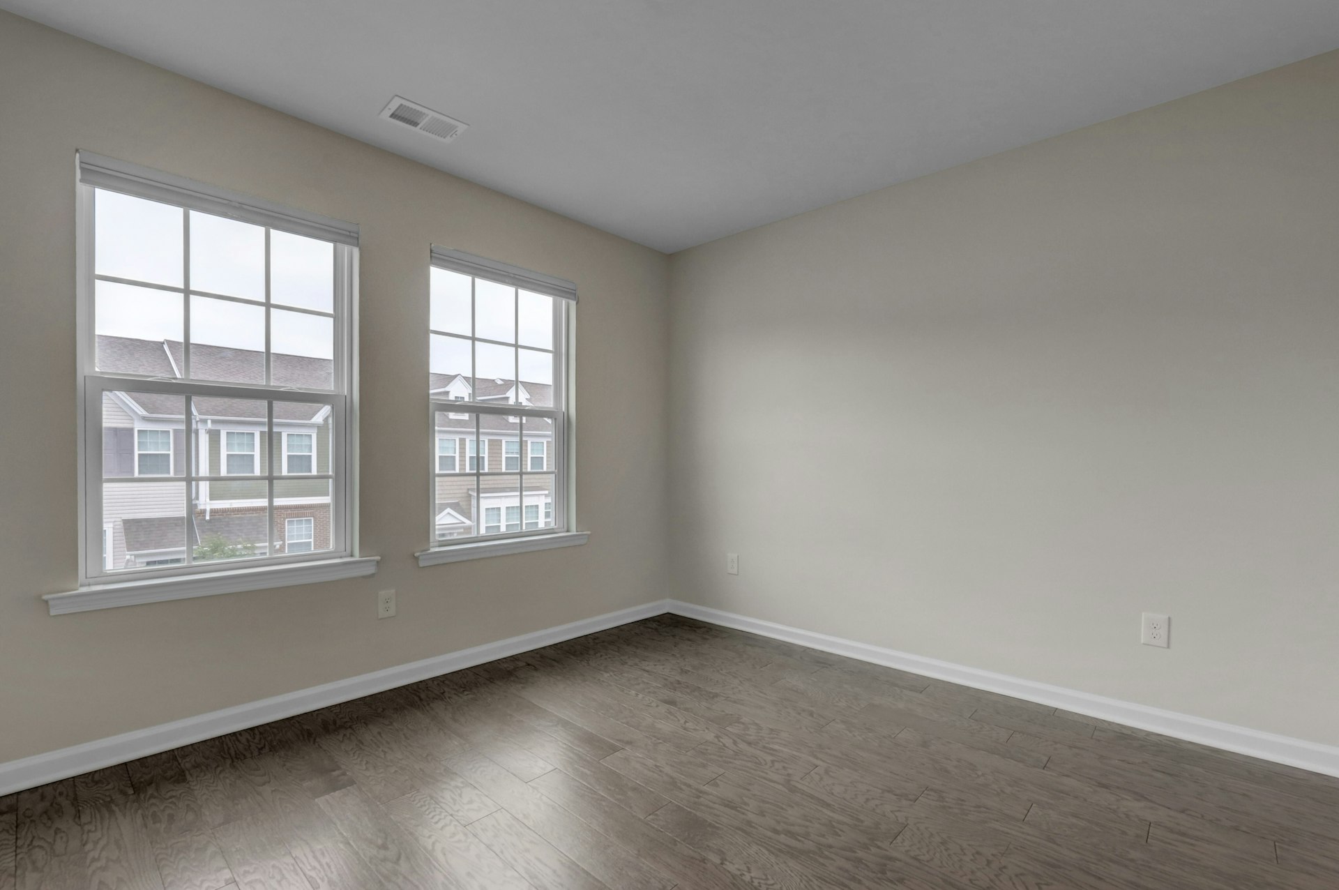 704 Cottonwood Unit# 704