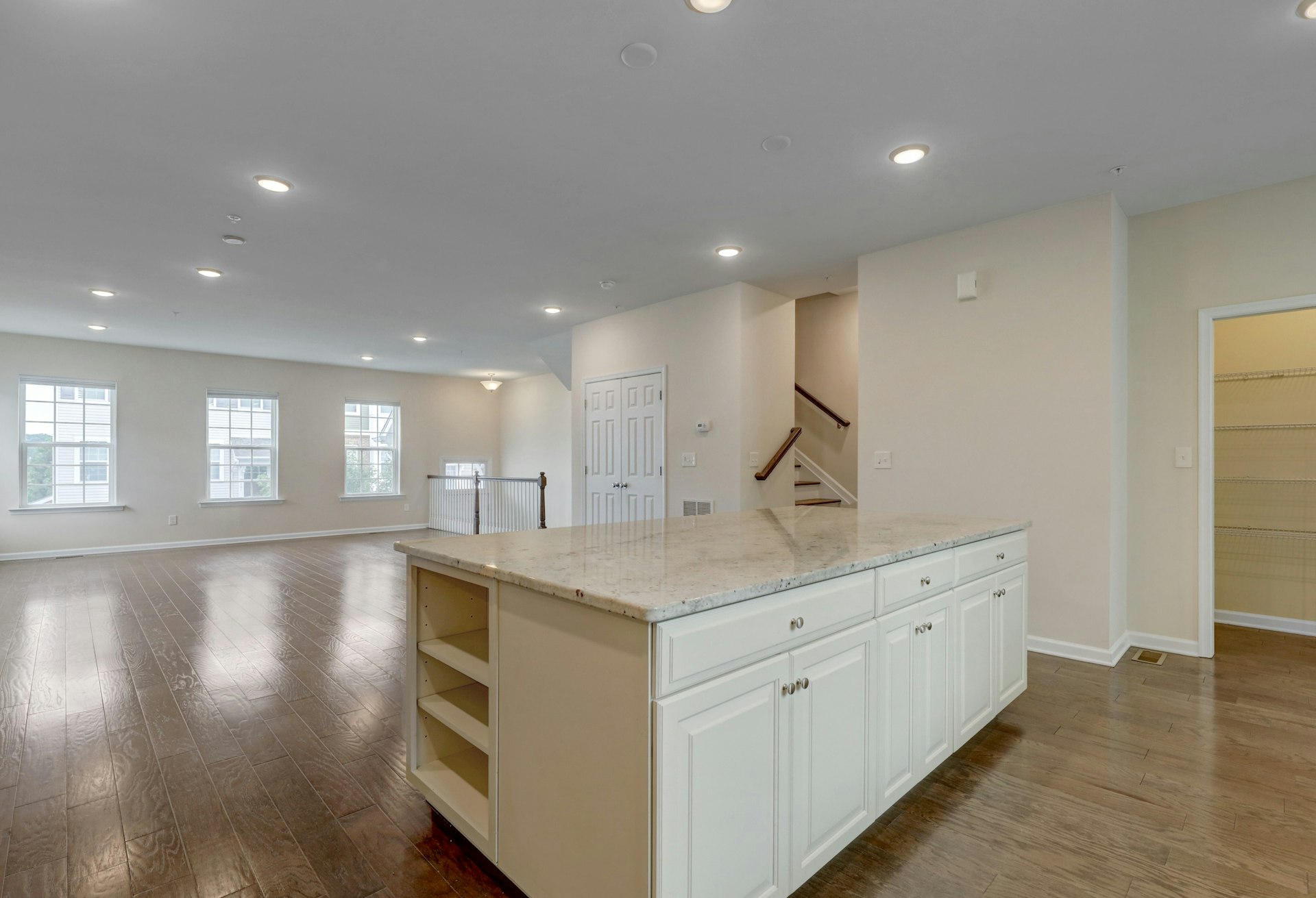 704 Cottonwood Unit# 704