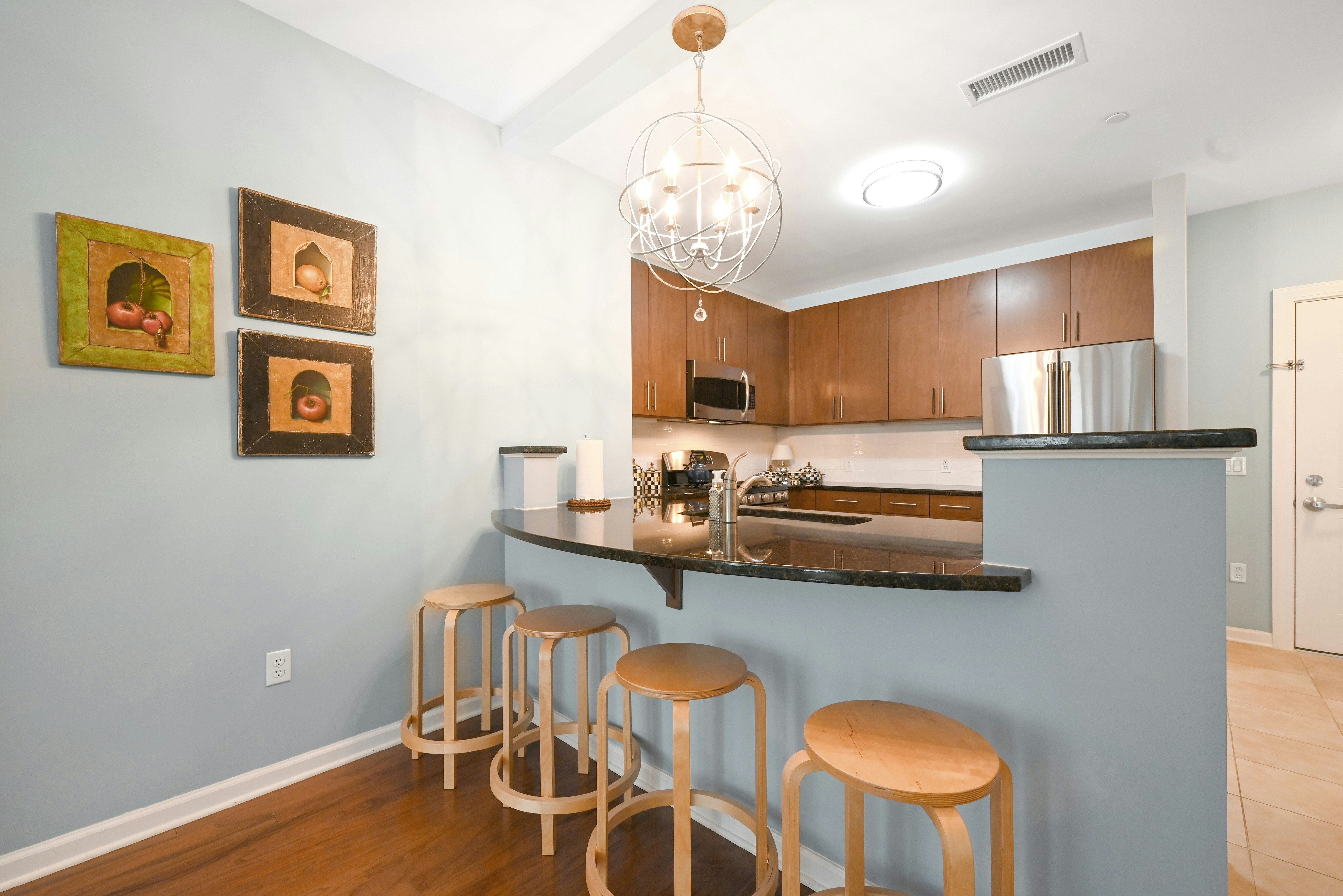 2212 Riverview Avenue 