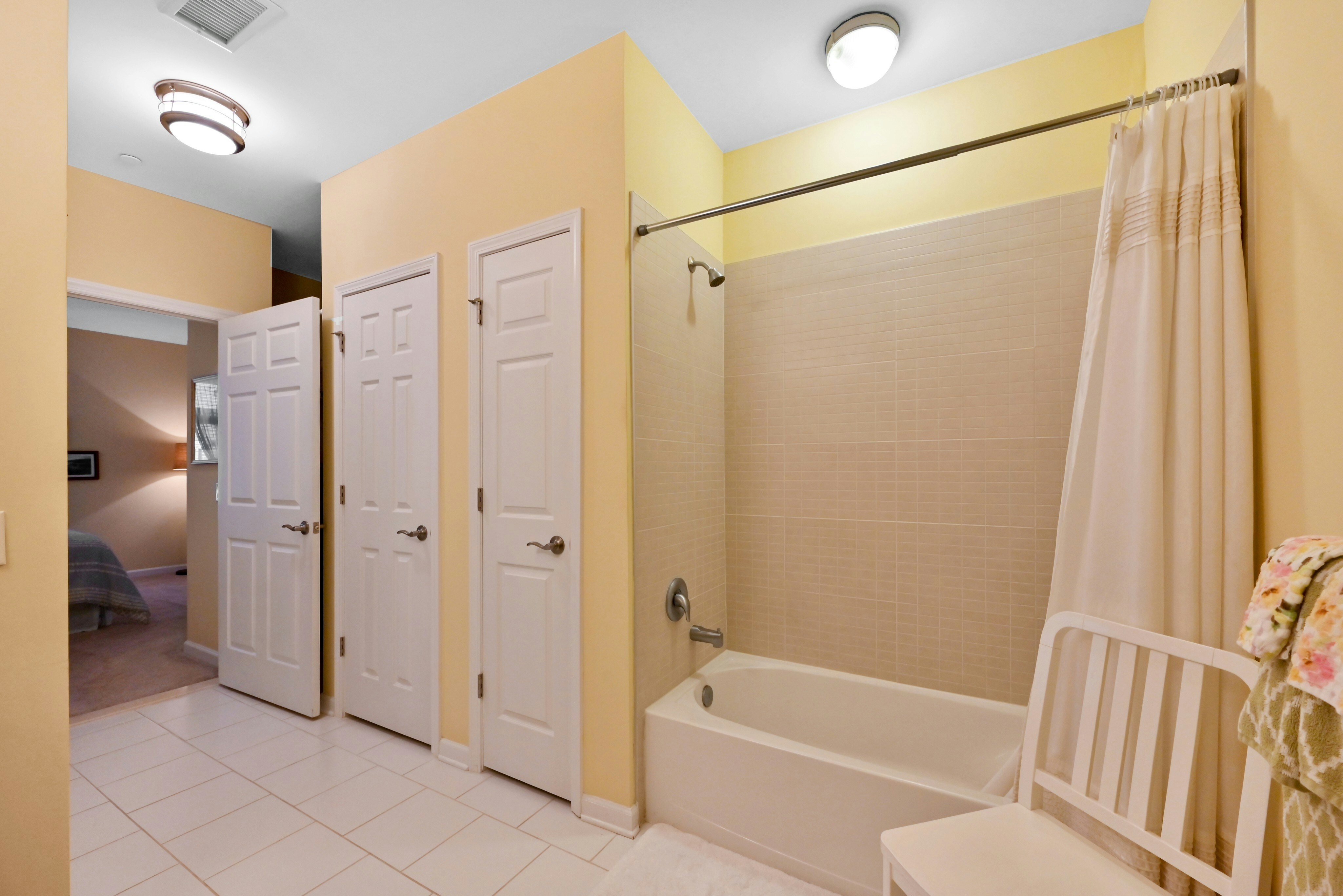 2212 Riverview Avenue 