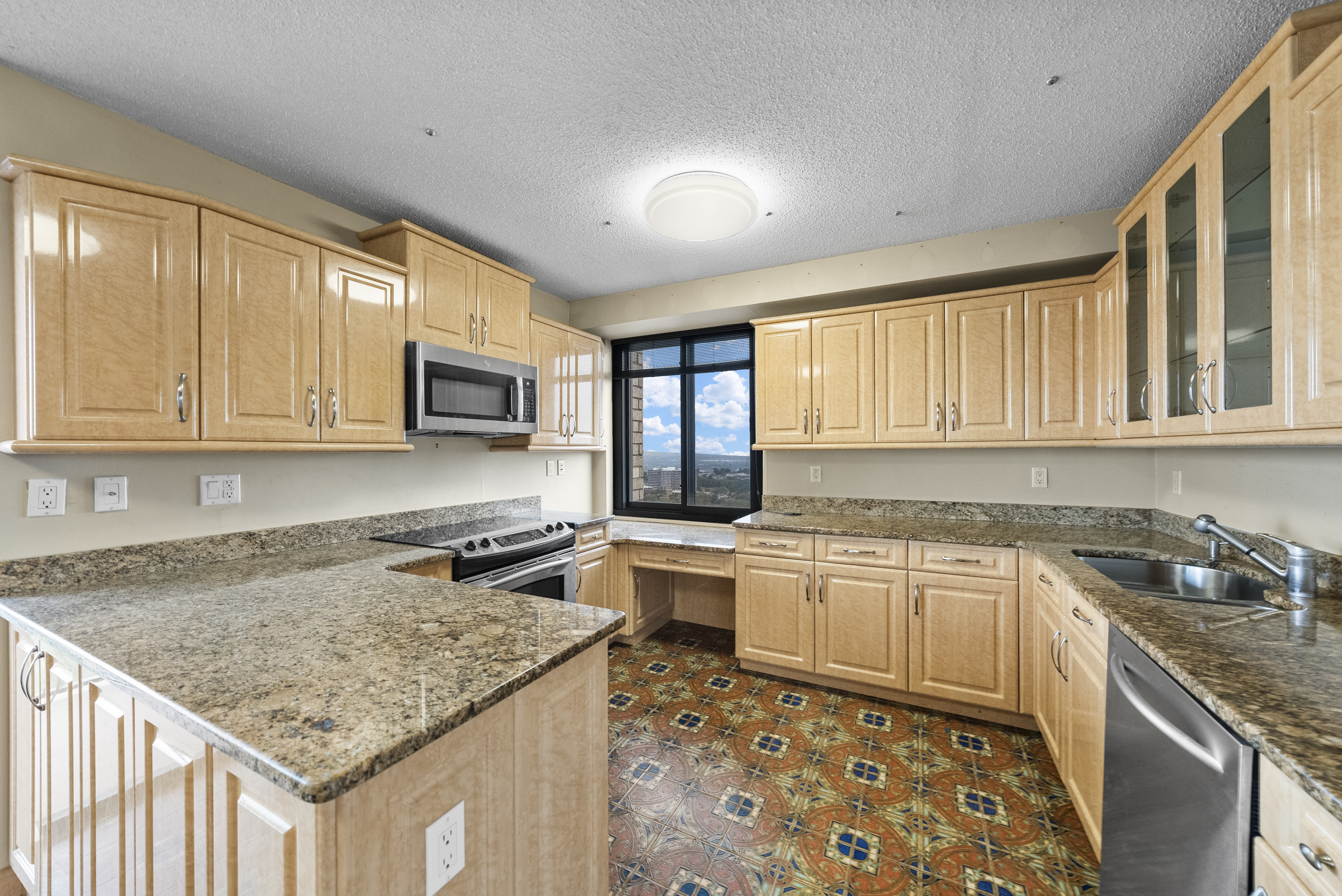 1500 Palisade Avenue 