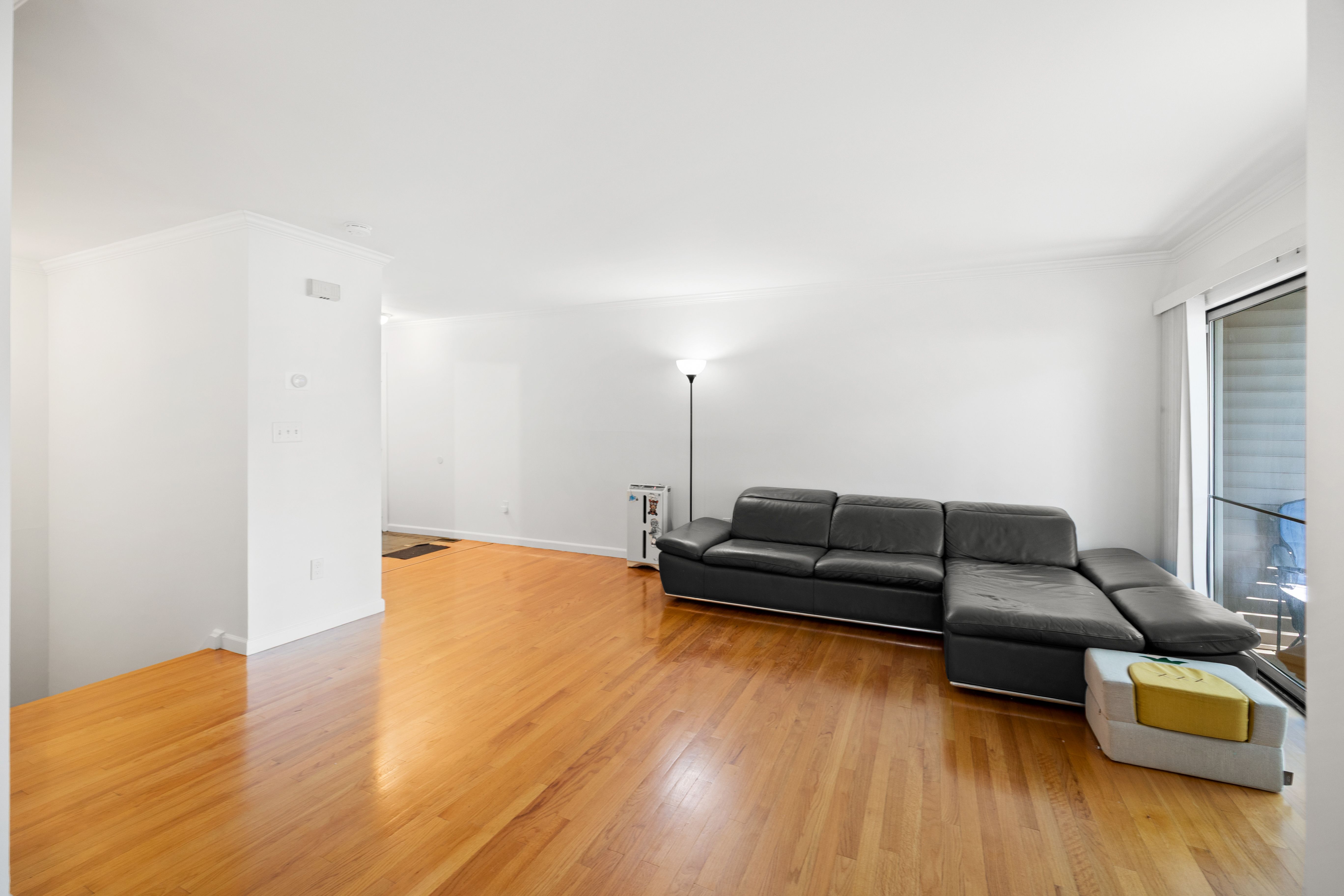 519 Windsor Drive Unit #204