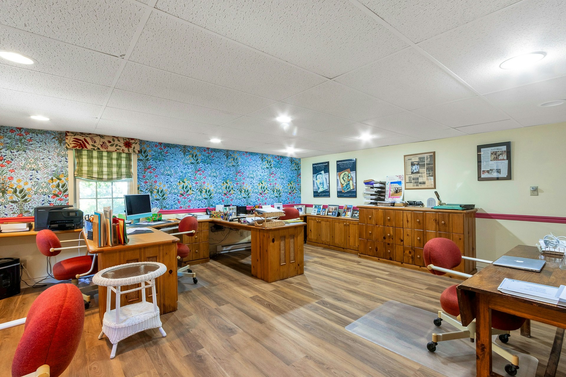 48 S Woodland Street