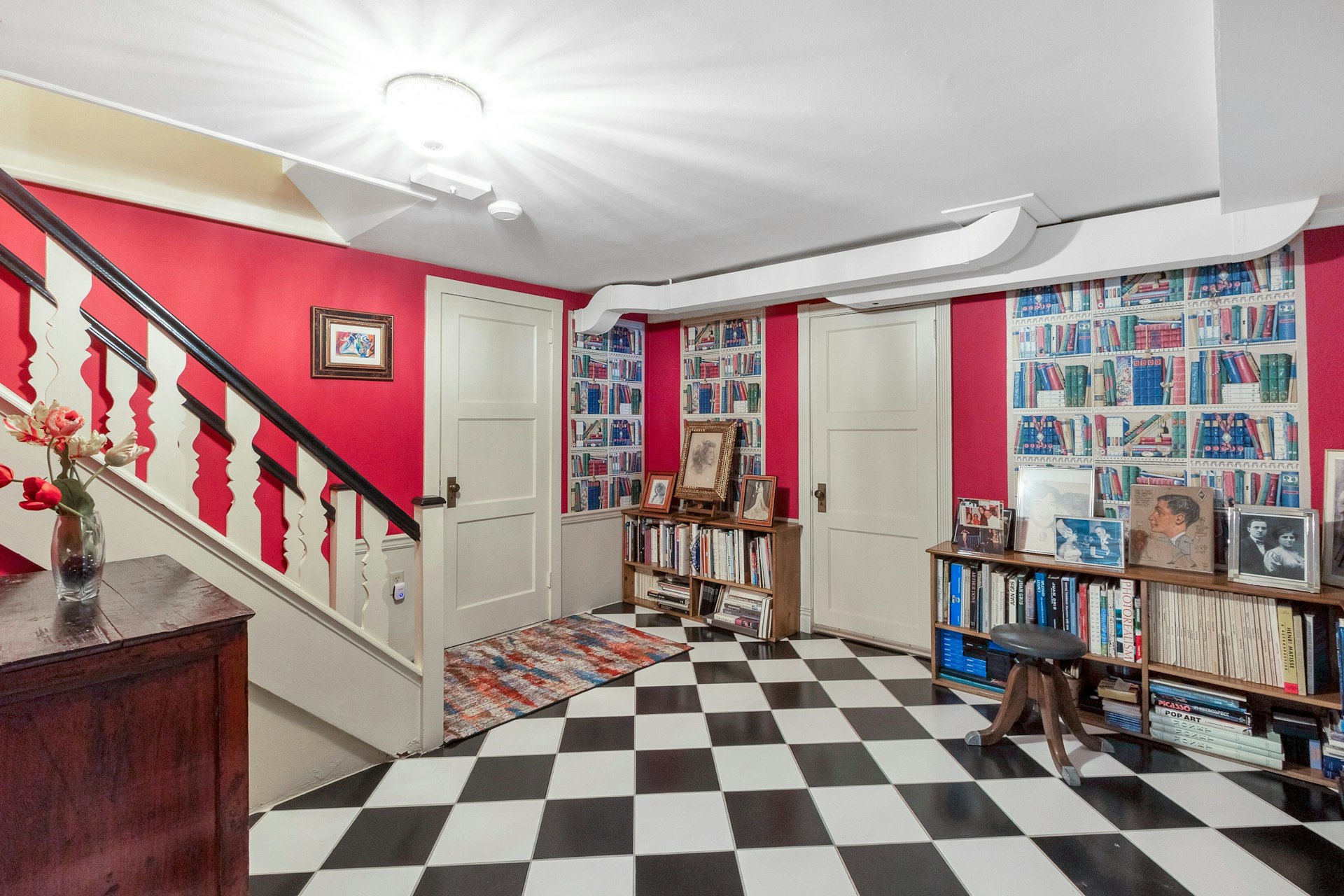 48 S Woodland Street