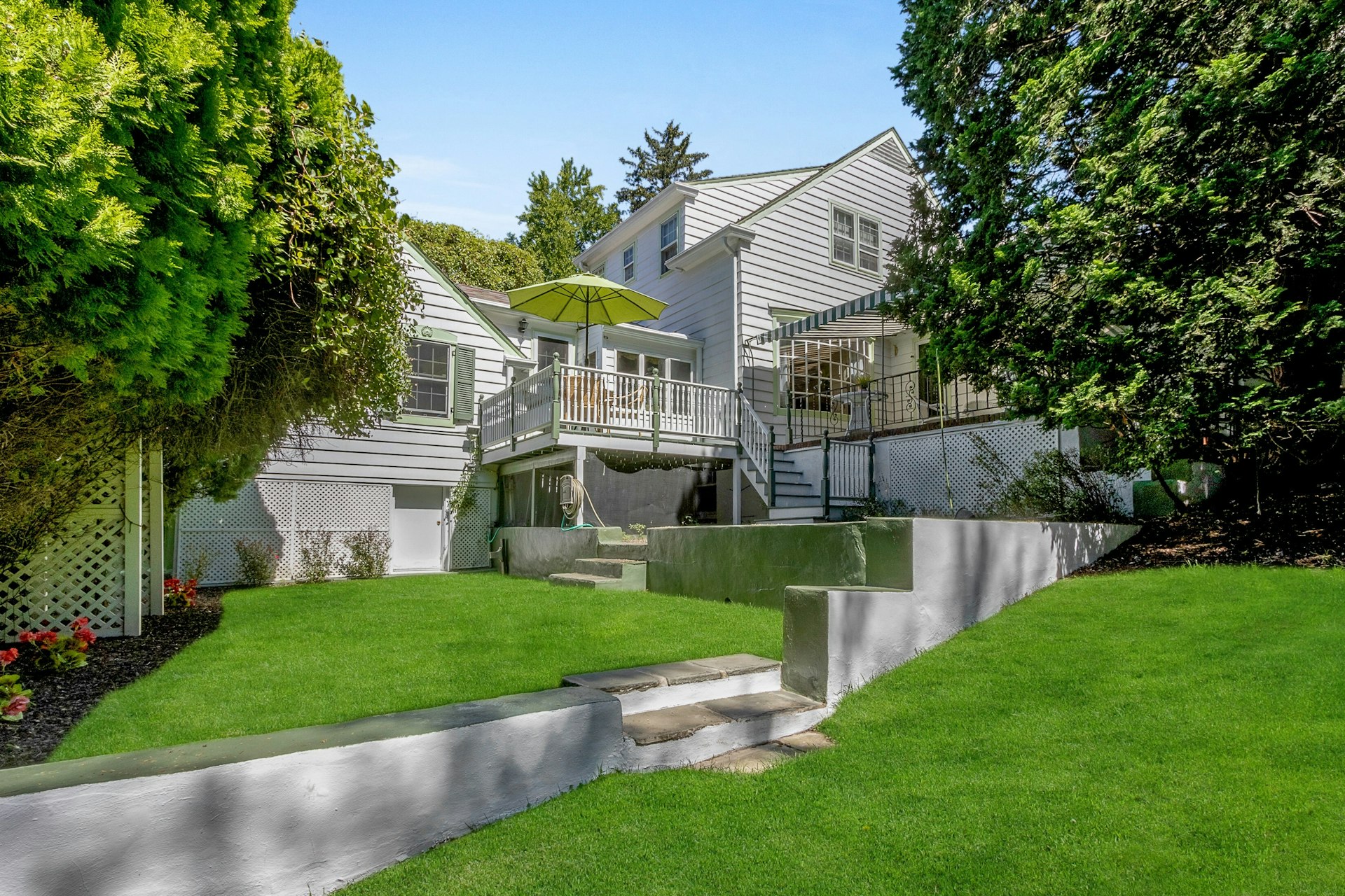 48 S Woodland Street