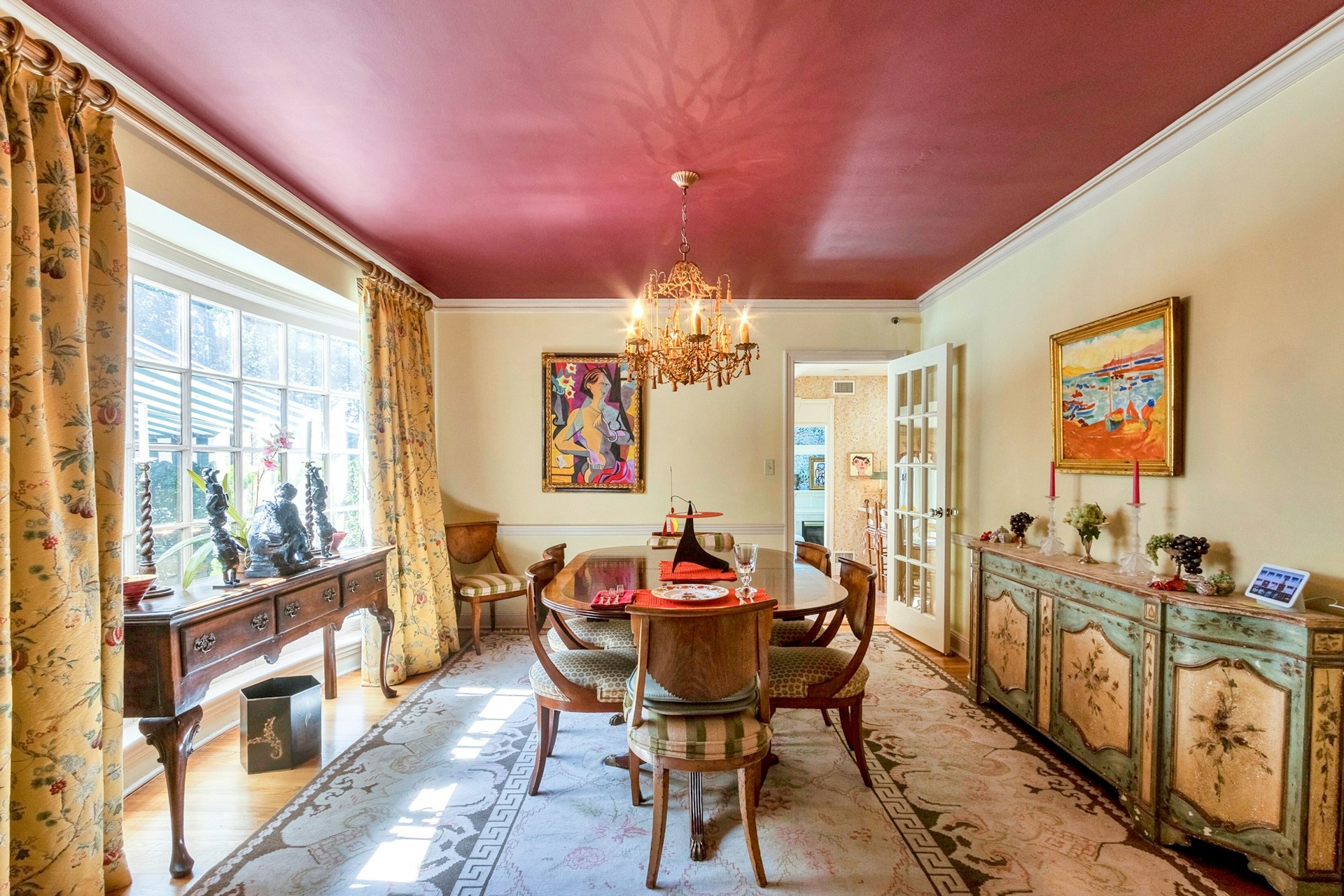 48 S Woodland Street