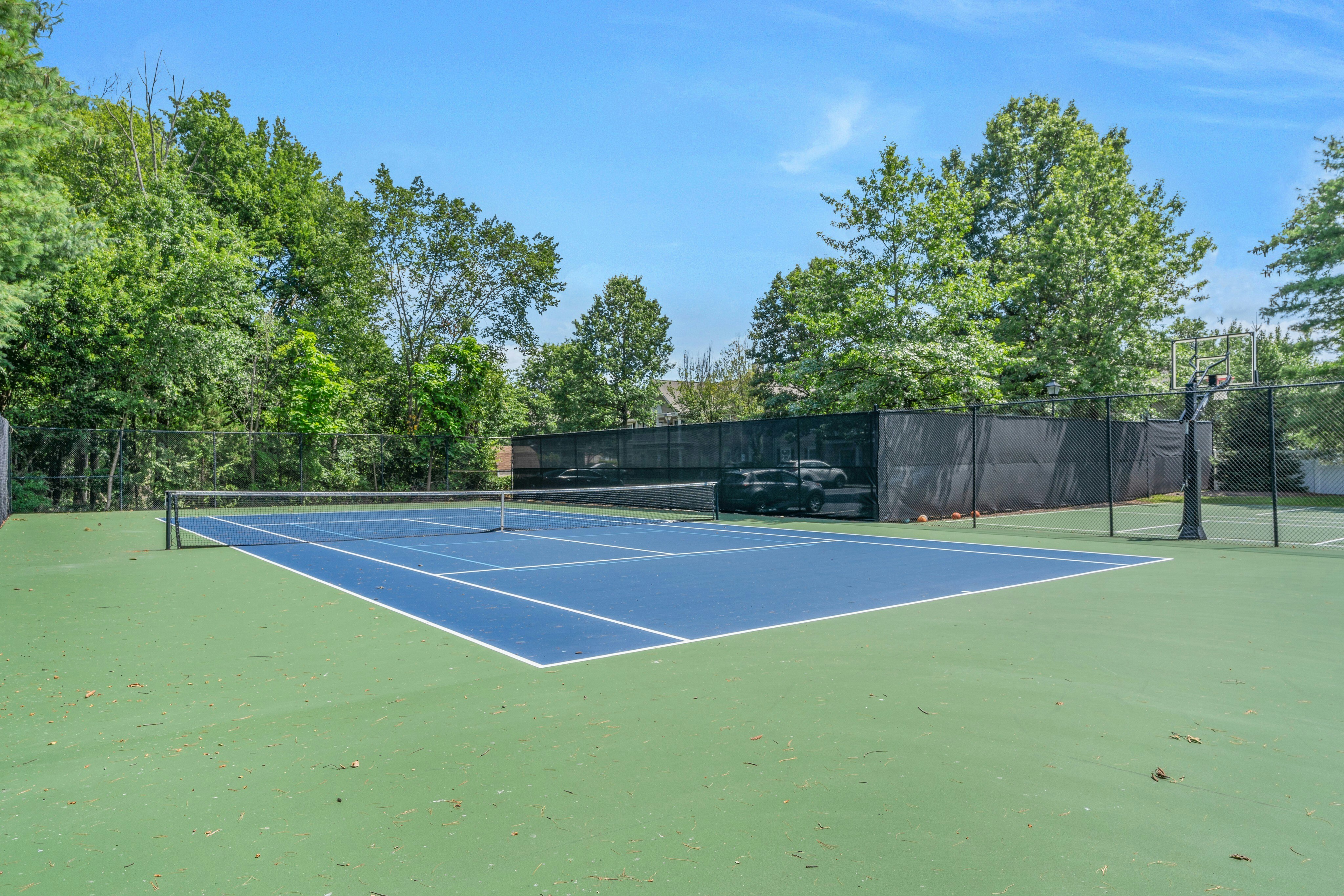 98 Winged Foot Drive 