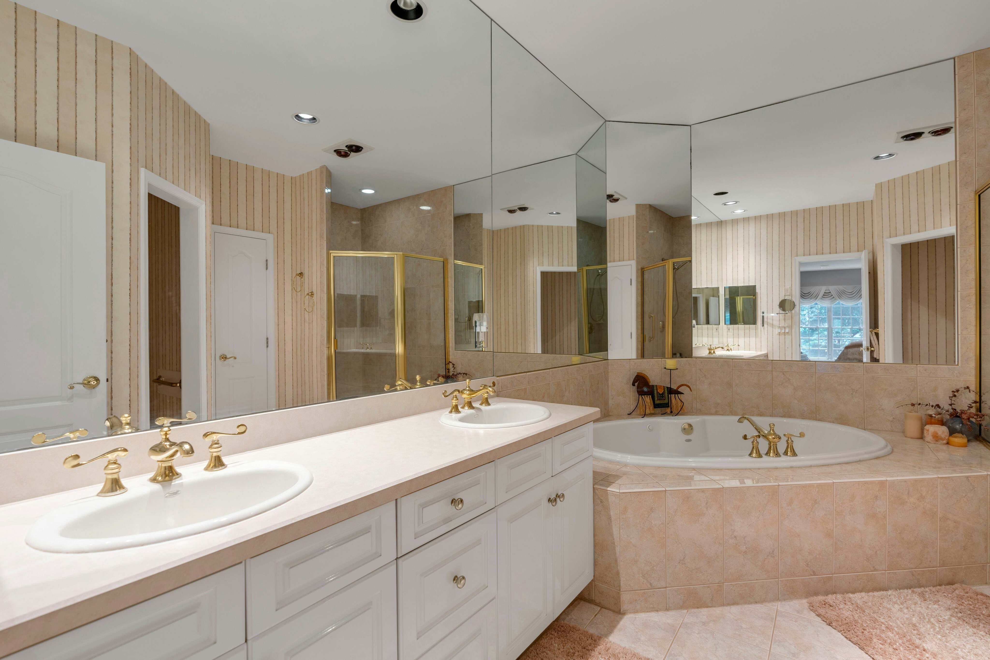 98 Winged Foot Drive 