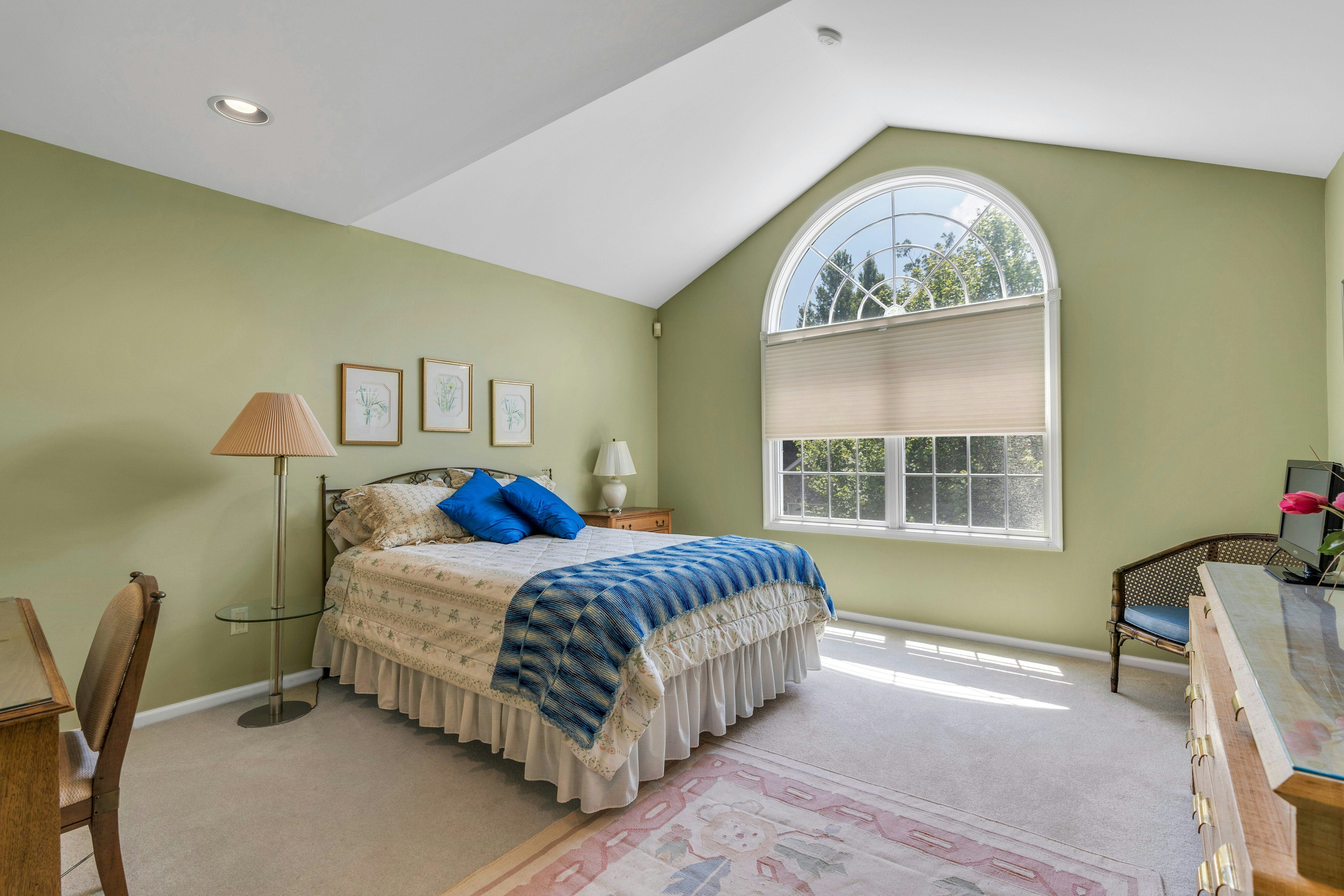 98 Winged Foot Drive 