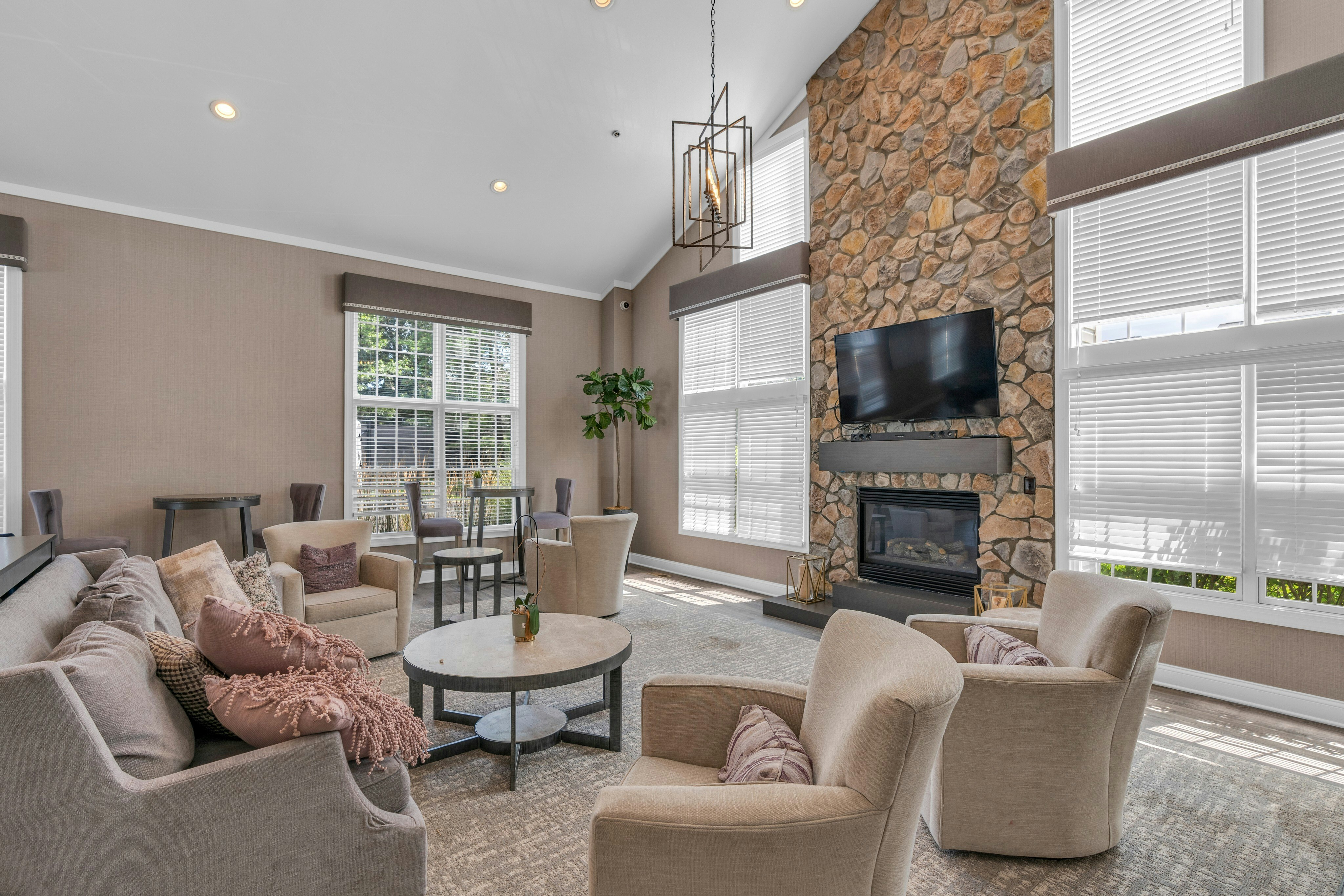 98 Winged Foot Drive 