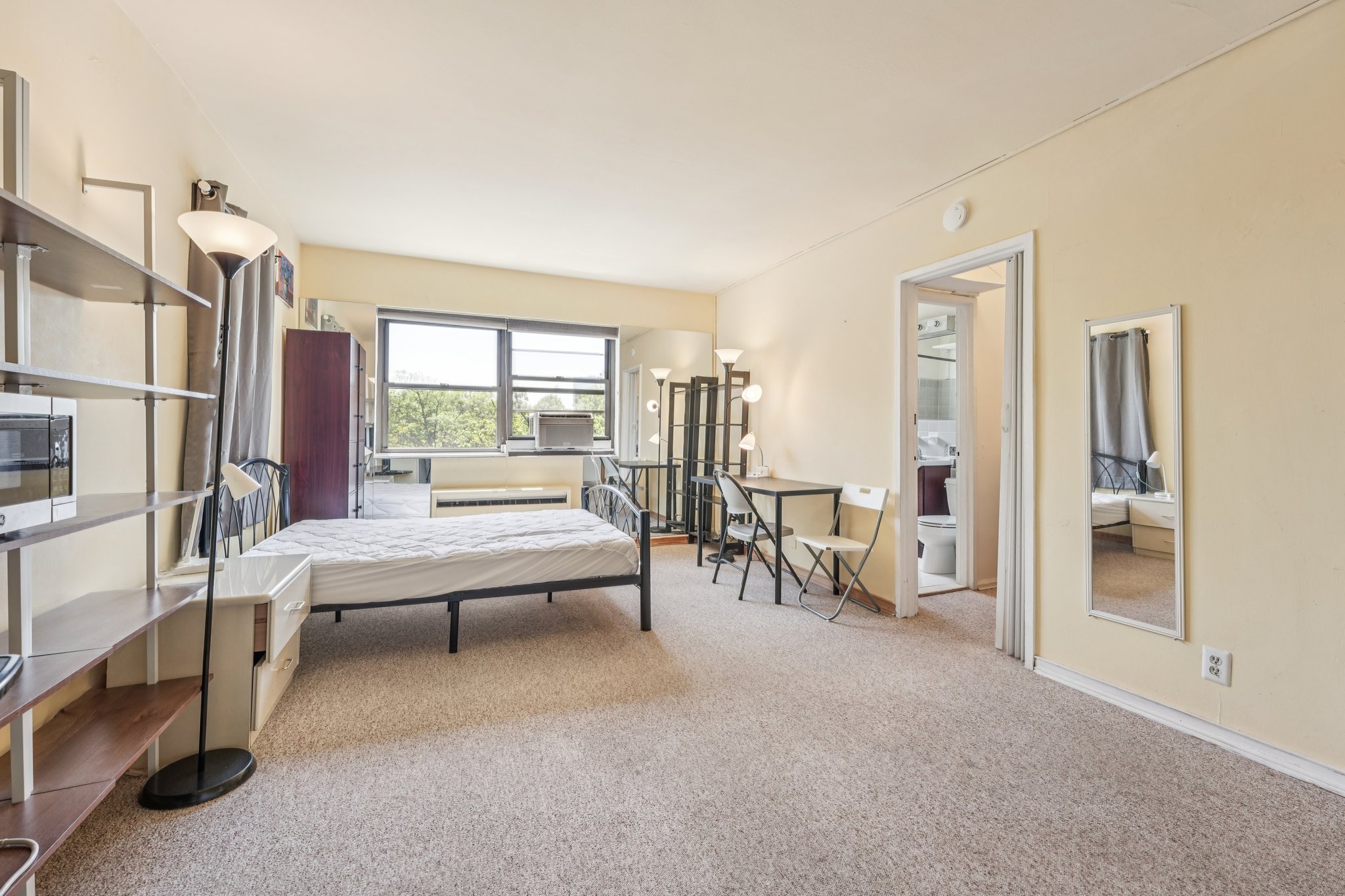 421 Park Place #5H 