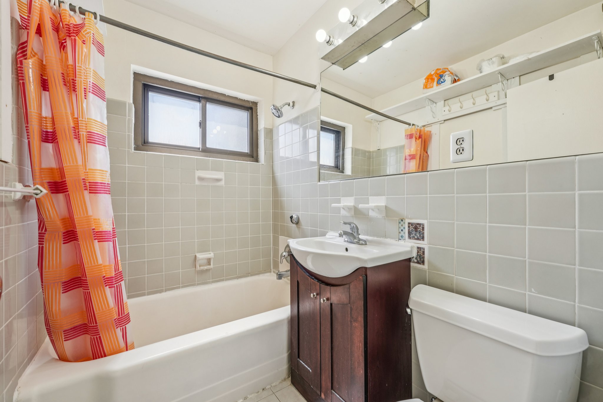 421 Park Place #5H 