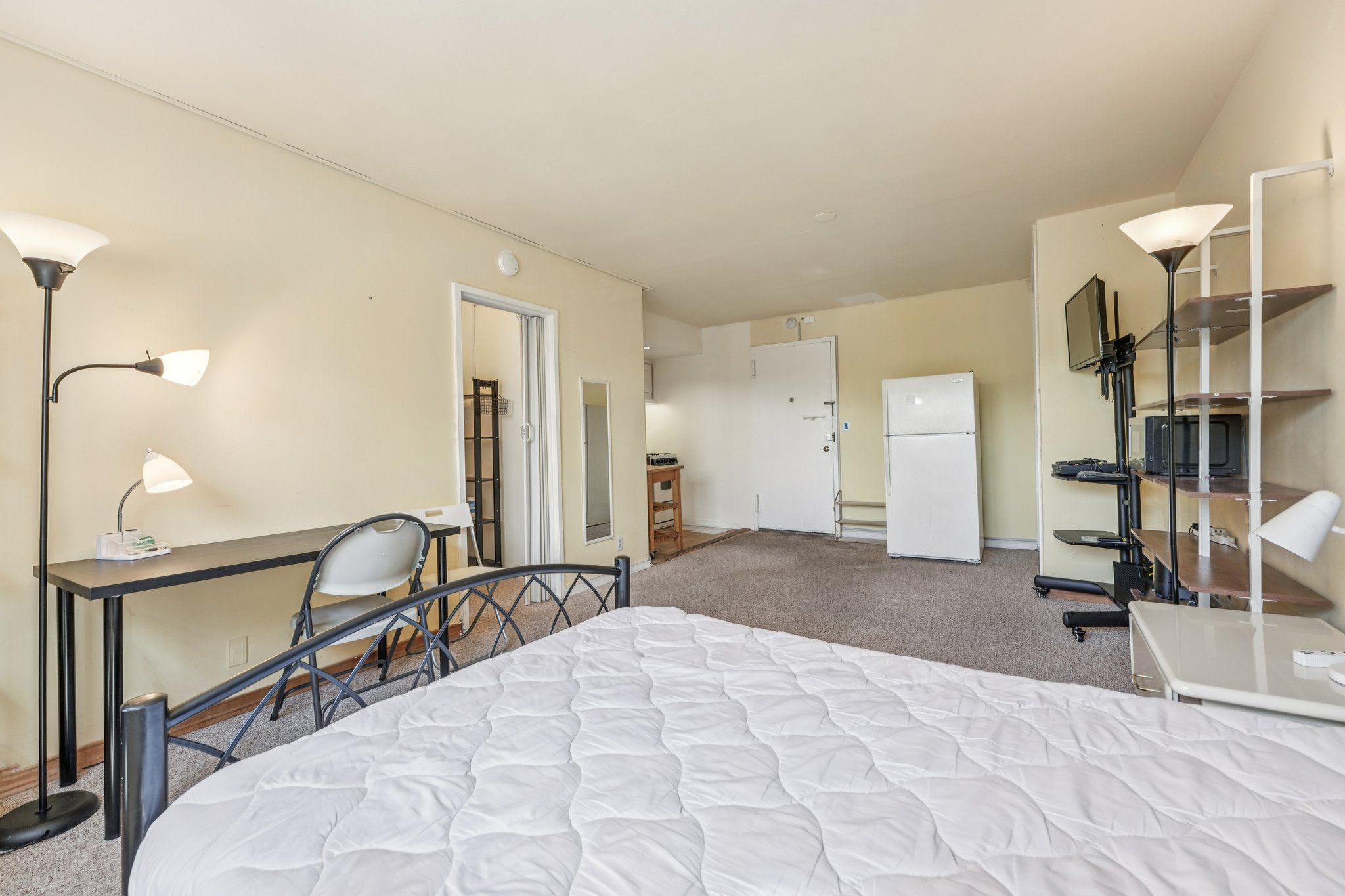421 Park Place #5H 