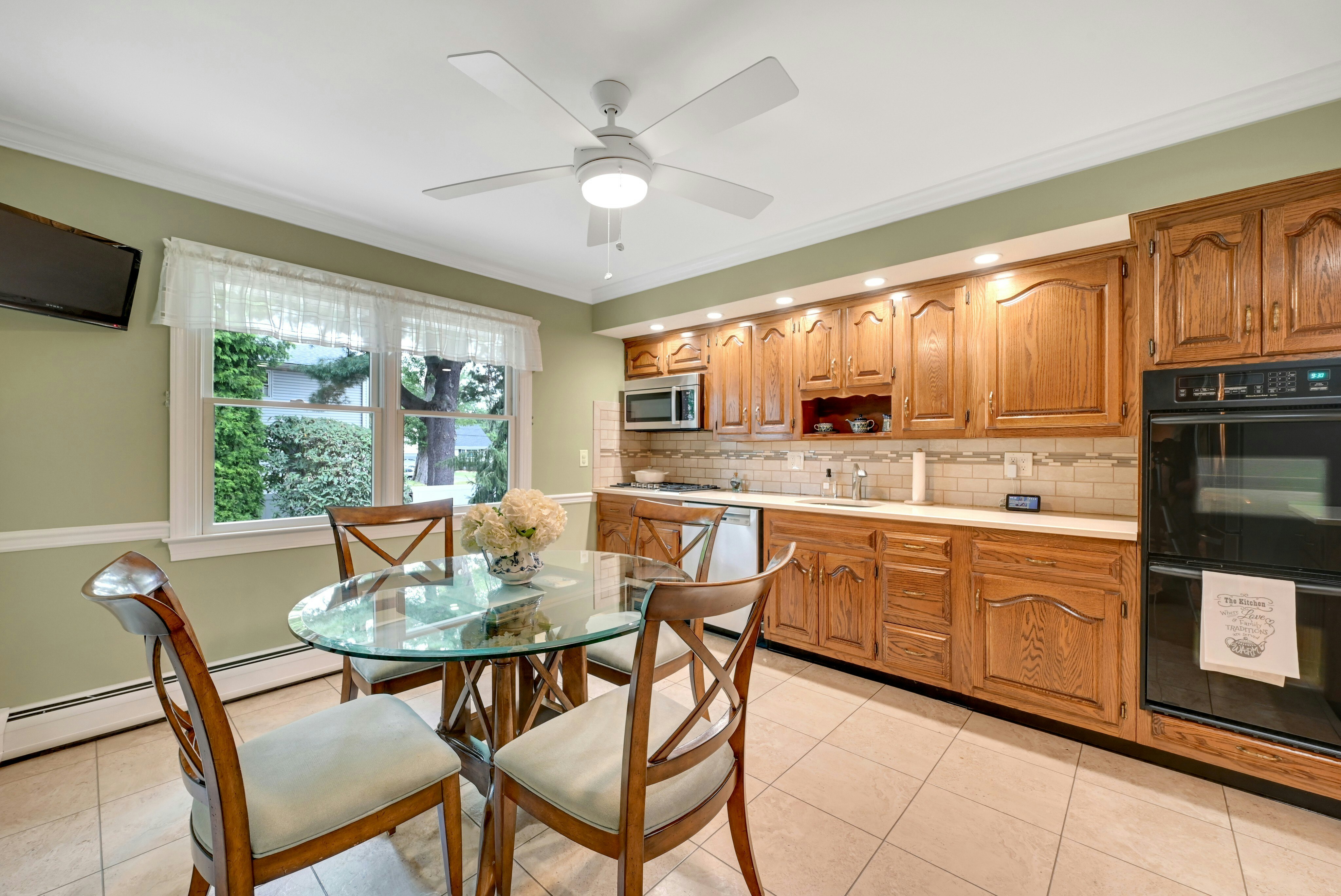 610 Hillsdale Avenue 