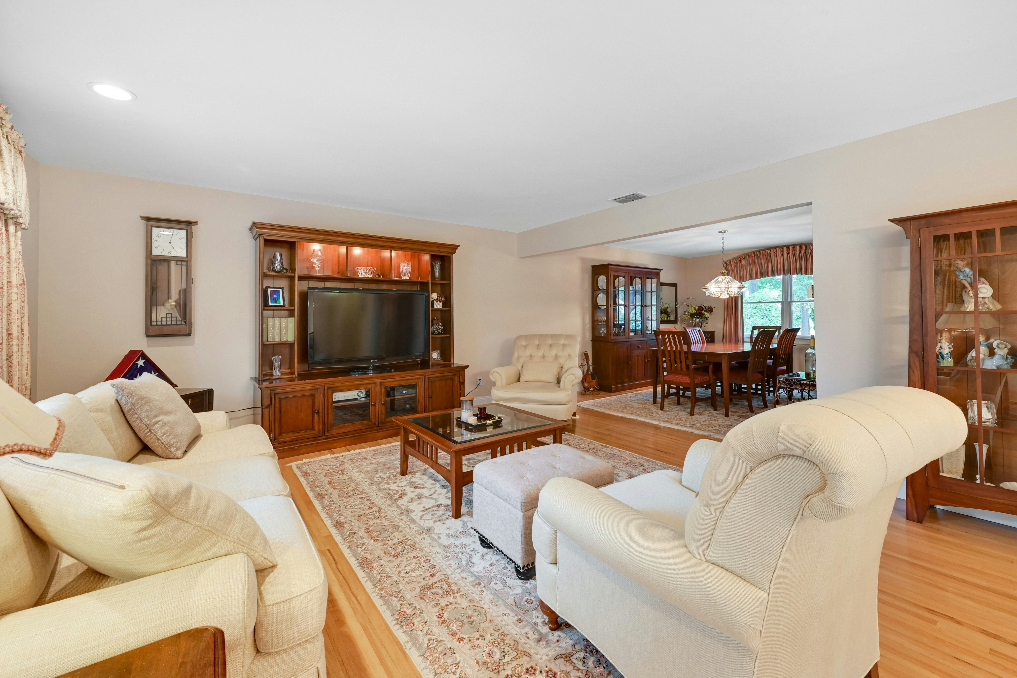 610 Hillsdale Avenue 