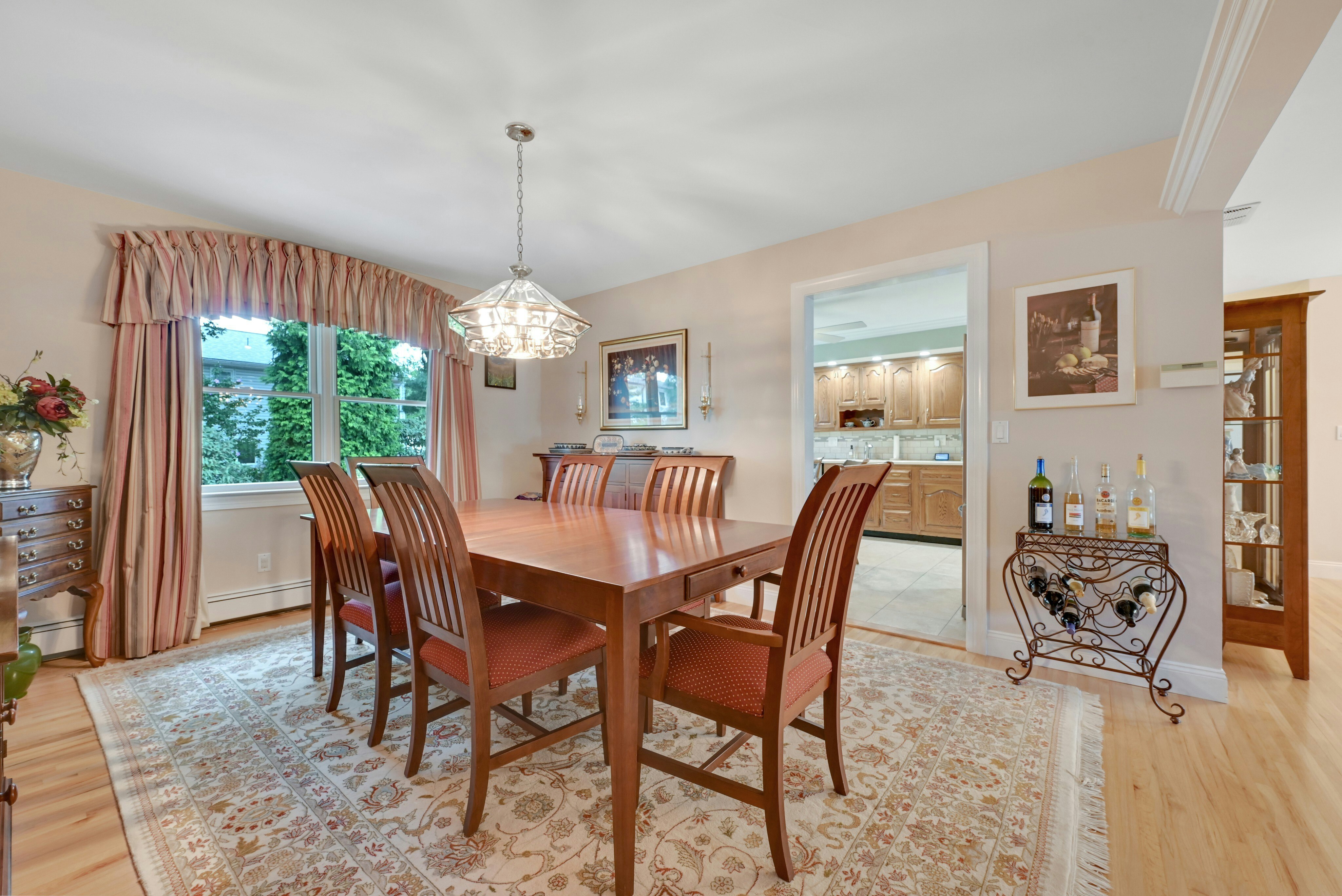 610 Hillsdale Avenue 