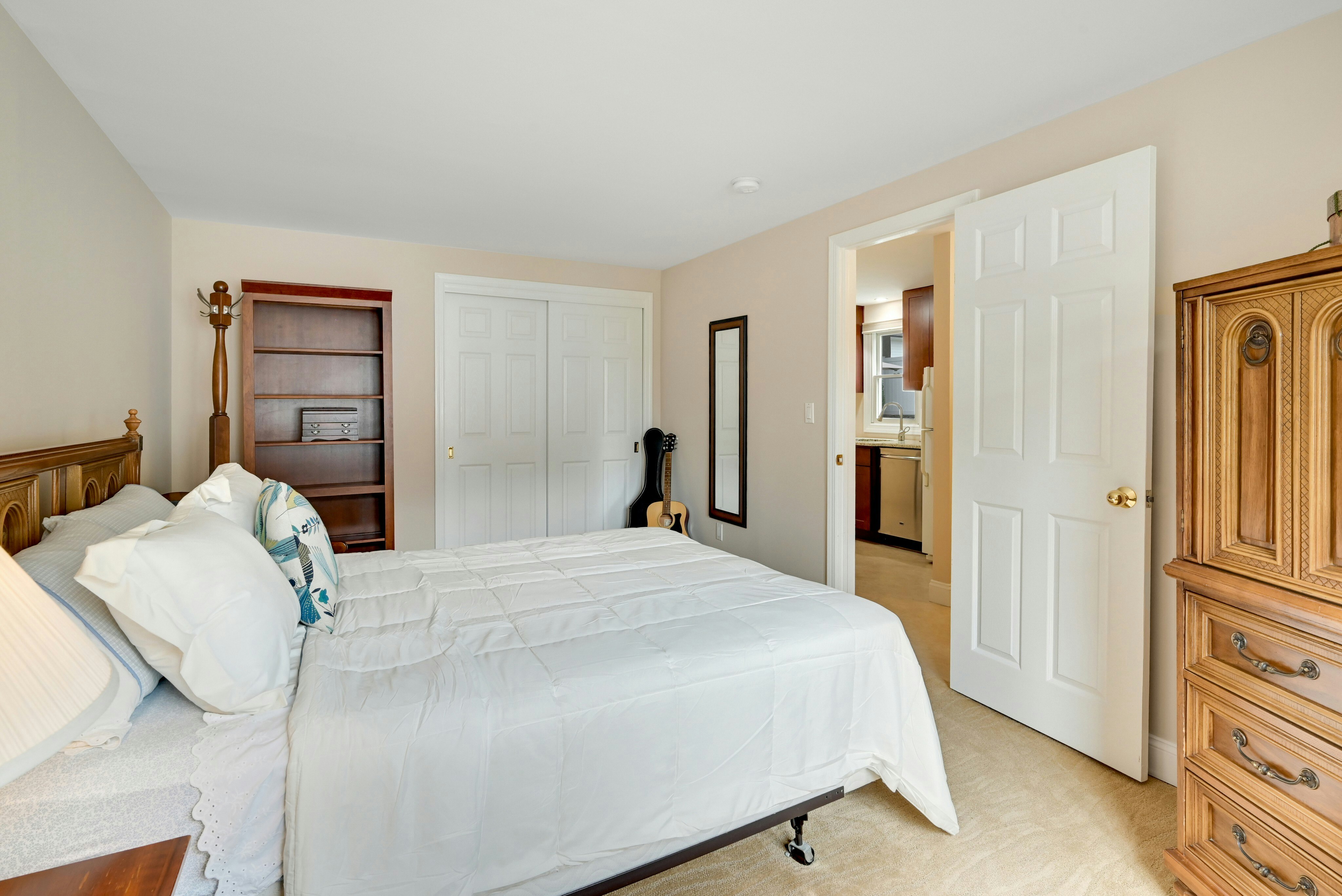 610 Hillsdale Avenue 